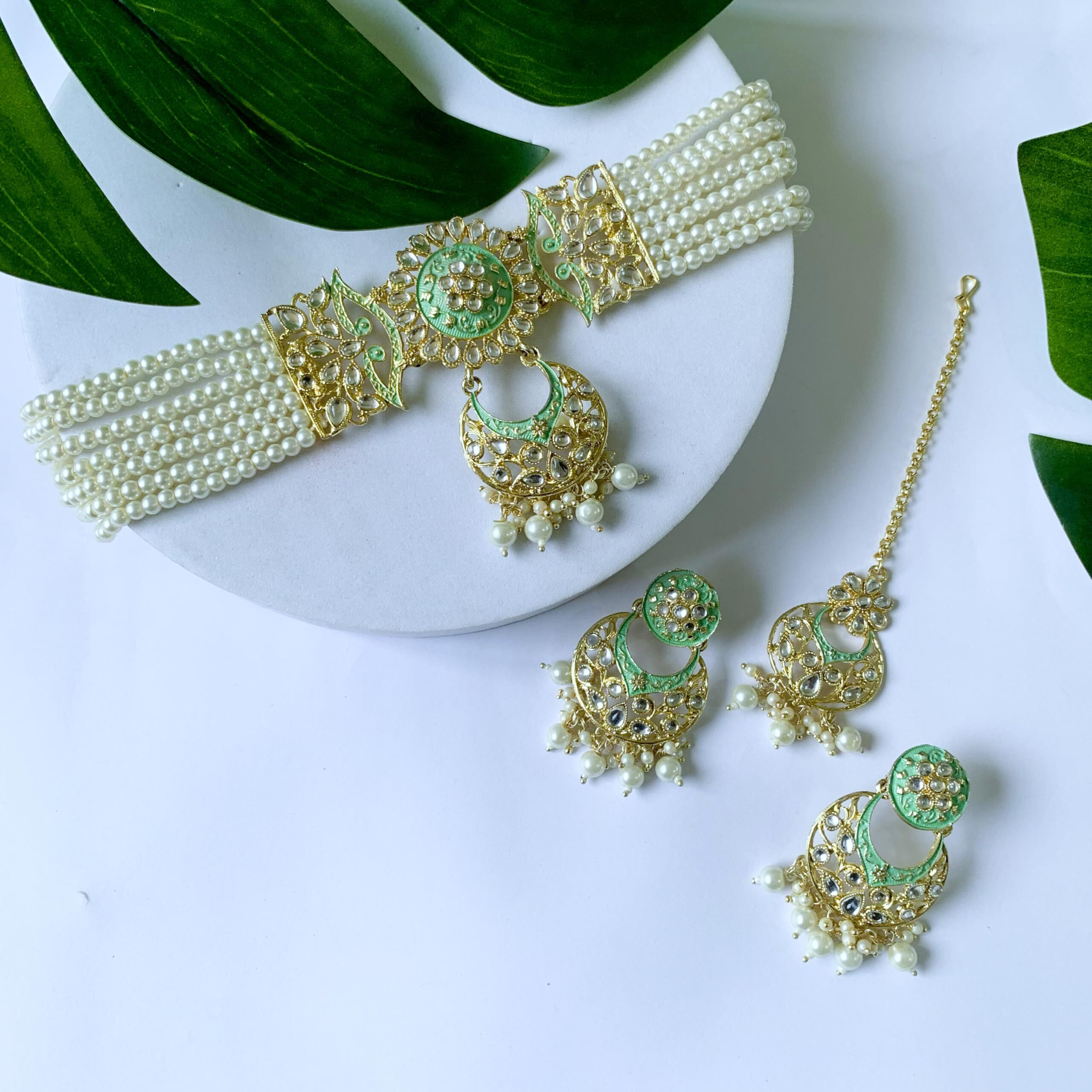 I Jewels 18K Gold Plated Traditional Kundan Studded Pearl Choker Necklace Jewellery Set For Women (ML291Min)