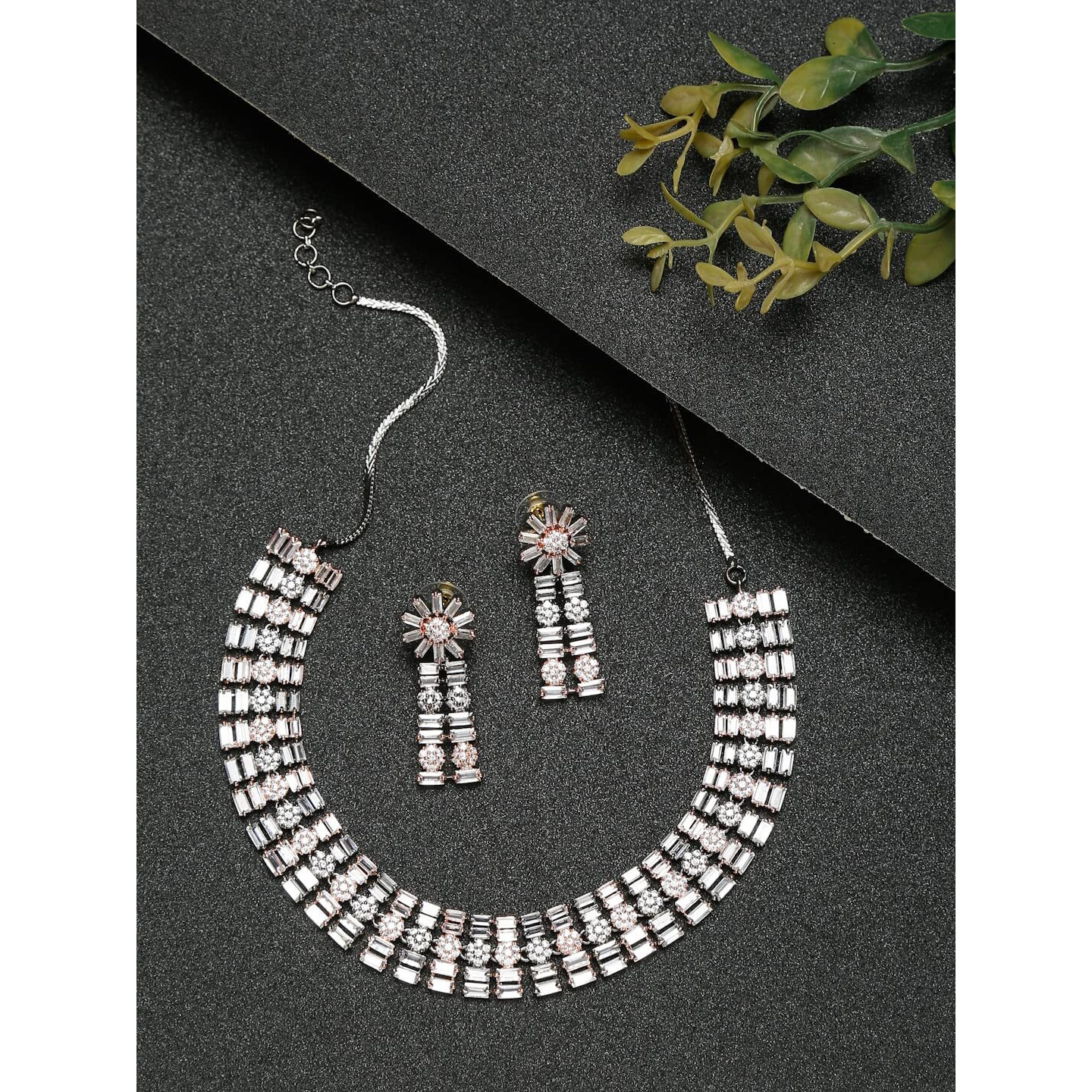 YouBella Jewellery Celebrity Inspired Premium Jewellery Necklace Set with Earrings for Girls and Women (Metallic Round Style)