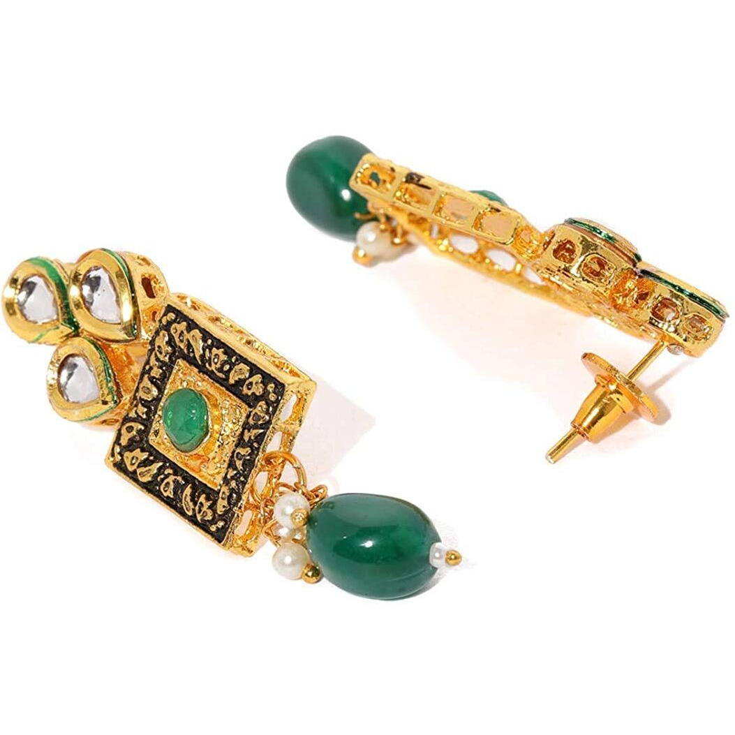 I Jewels 18K Gold Plated Traditional Handcrafted Choker Necklace Jewellery Set Encased With Faux Stone Studded & Pearl For Women/Girls (K7082G)