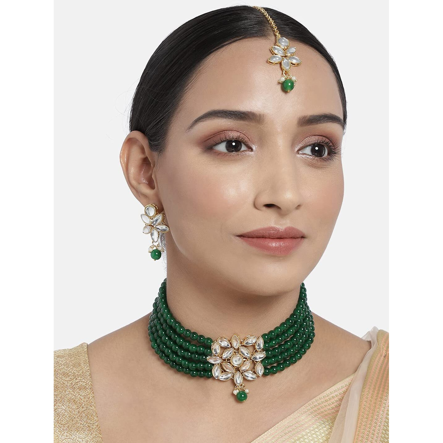 I Jewels 18K Gold Plated Traditional Kundan with Beads Choker Necklace Jewellery Set & Maang Tikka for Women/Girls (ML262G)