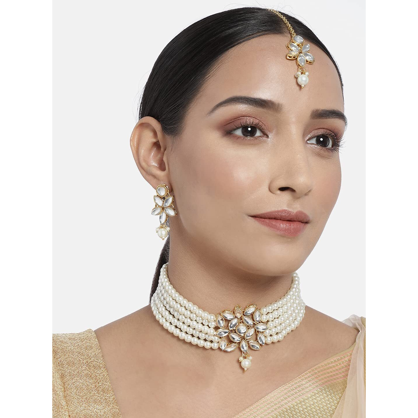 I Jewels 18K Gold Plated Traditional Kundan with Pearl Choker Necklace Jewellery Set & Maang Tikka for Women/Girls (ML262W)