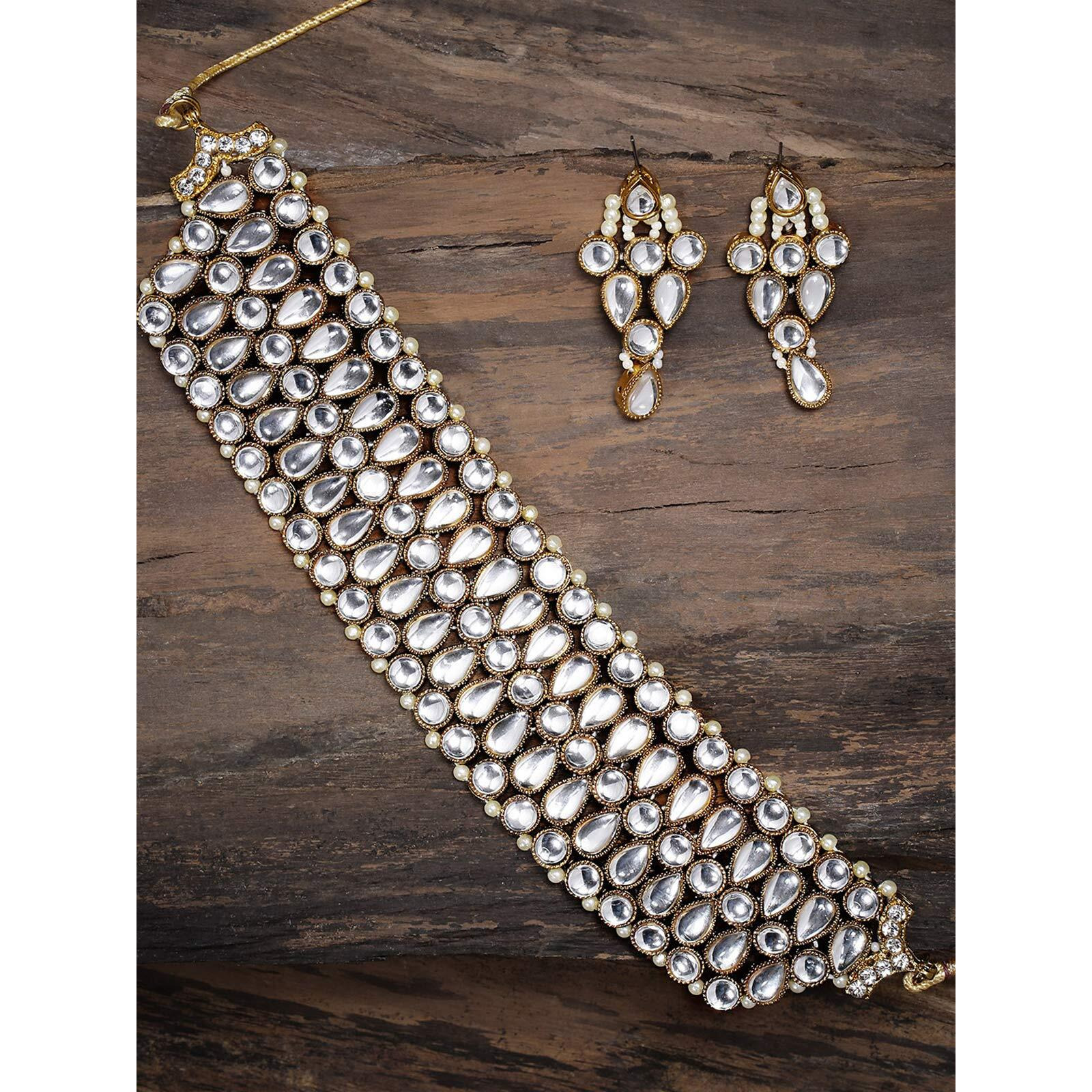 ZAVERI PEARLS Antique Gold Tone Mesmerising Choker Necklace Set For Women-ZPFK8988