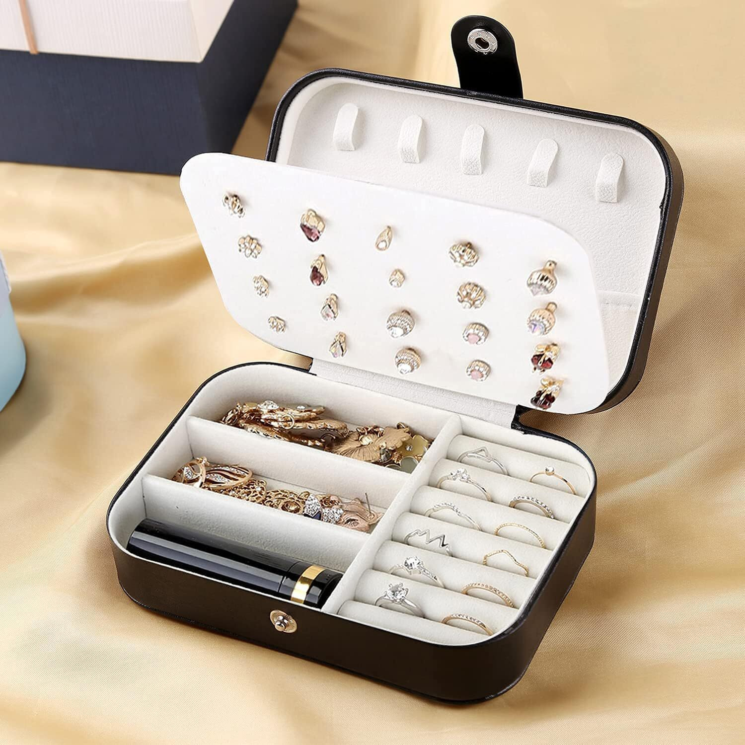 Shining Diva Fashion Jewellery Organisers Box PU Leather Storage Case for Rings, Earrings, Necklace Jewelry Organizer for Women Travel (BOX1003) (Black)