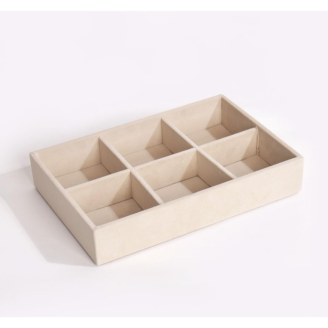 La Trove Luxury Velvet 6 Slot BELT Organiser Tray | Storage Display Tray for Belts and Accessories | Belt Organizer Tray for Men & Women (Cream, 30x20x5 cm)