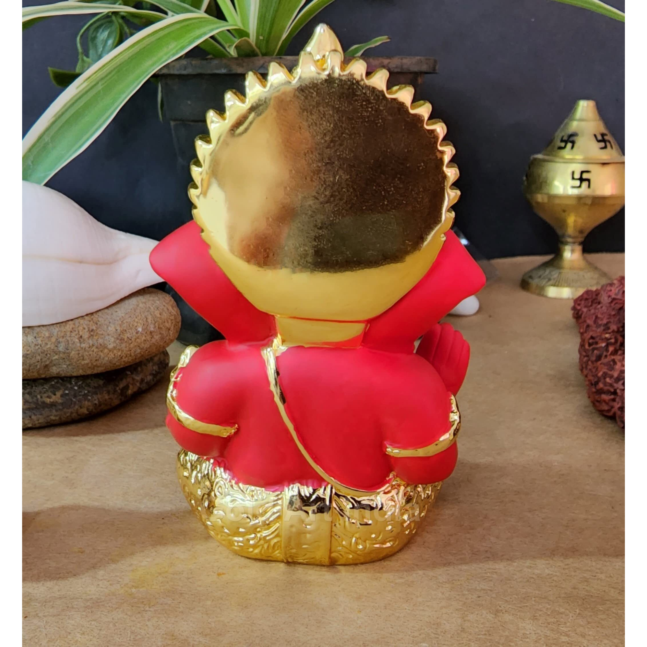 Gold Art India Ganesh Idol for Car Dashboard Ganesha Murti Ganpati Idol for Home Decor Puja Lord Ganesh Statue Gift for Office Desk Puja Room Figurine (Gold and Red, 3 x 3)