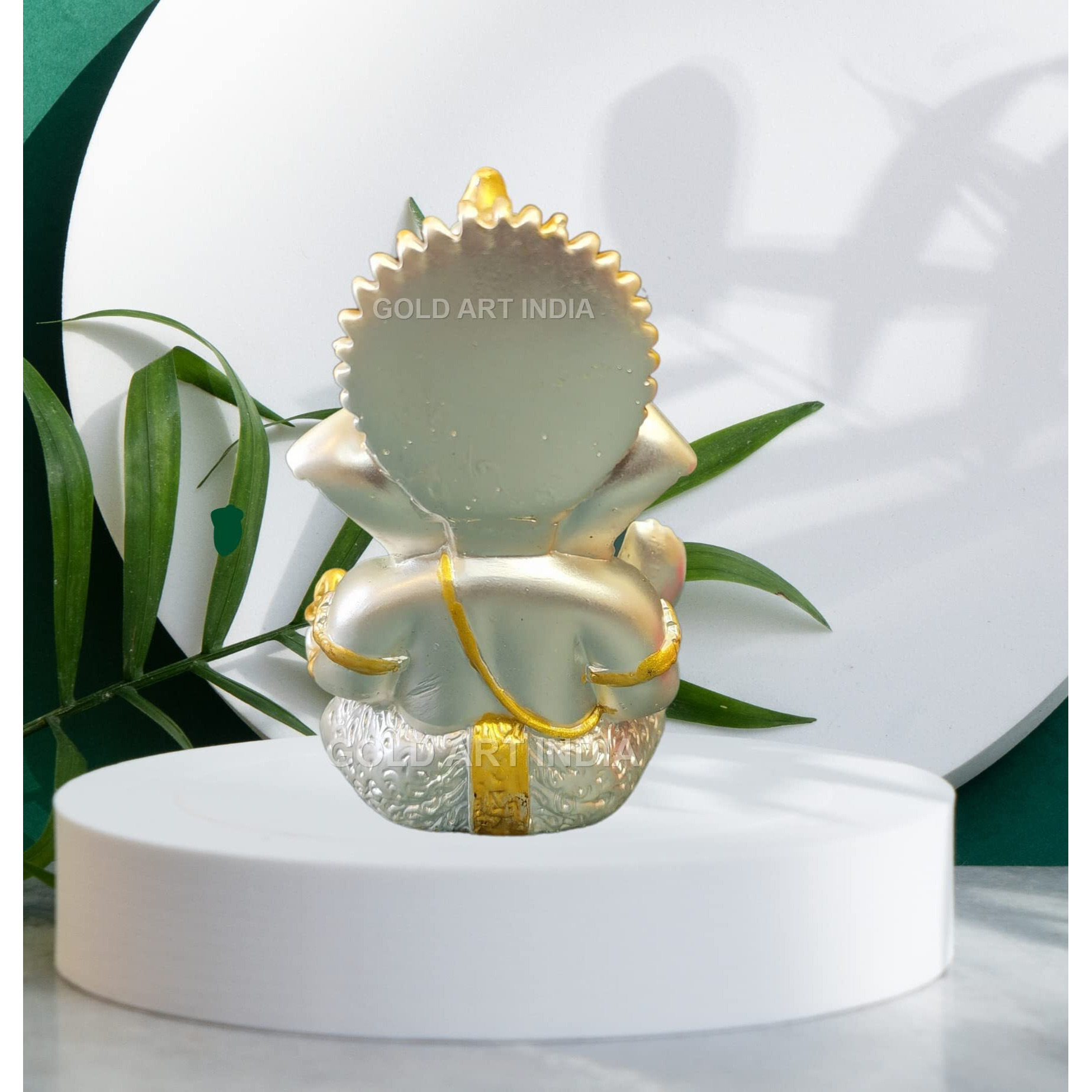Gold Art India 999 Silver Plated Ganesha/Vinayaka/Vinayagar/Pillayar Idol Car Dashboard/Gifting/Home & Office Decor 3.5 inches (Silver) (Silver Matte)