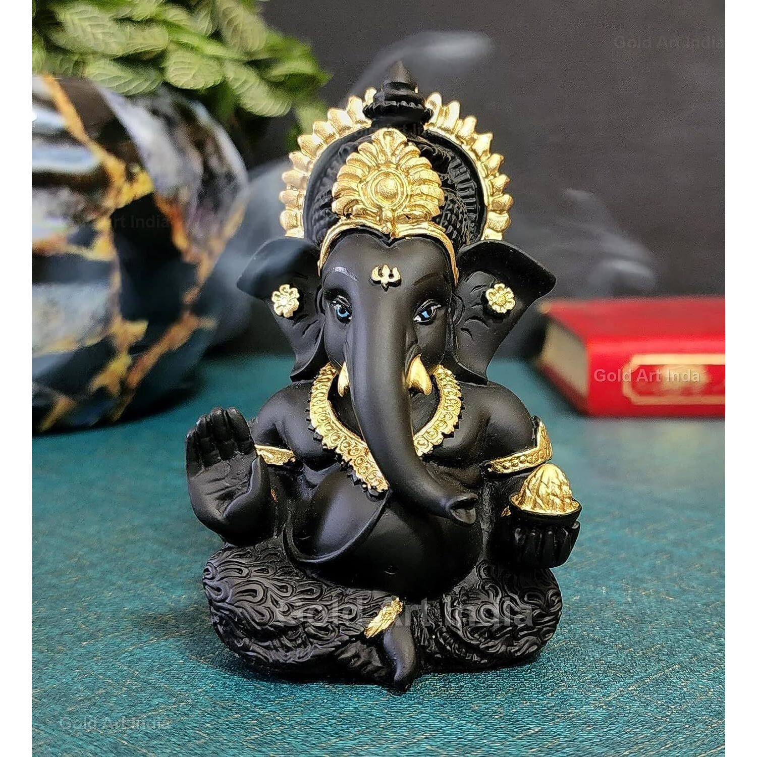 Gold Art India Terracotta Black Ganesh Idol for Car Dashboard Small Ganesha Murti Ganpati Idol for Home Decor Puja Lord Ganesh Statue Gift for Office Desk Puja Room Figurine 3.5 X 2 Inches