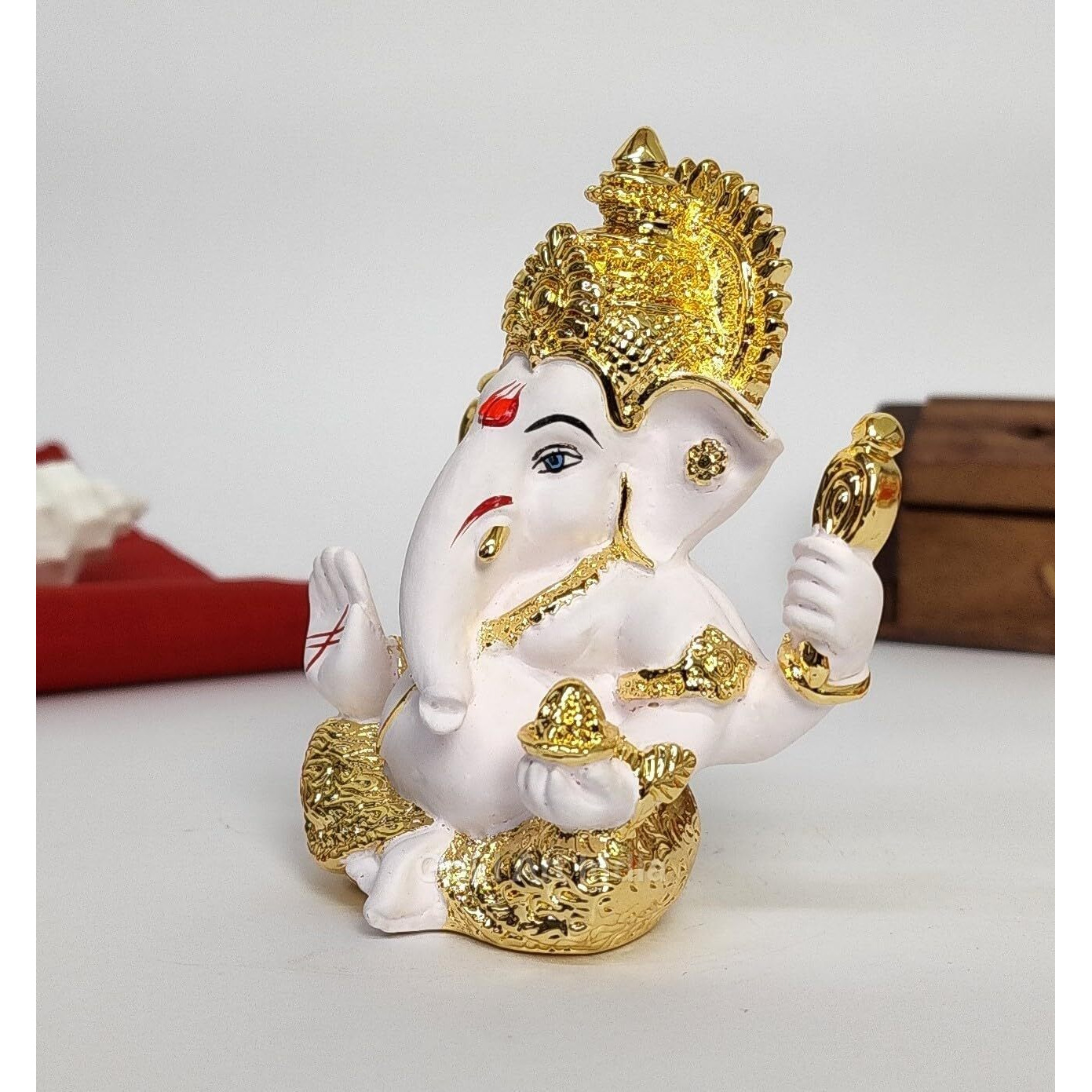 Gold Art India Mukut Ganesha Statue Gold Plated | Car Dashboard | Office Desk/Home Dcor | Gifting | House Warming | | 150g | 3.3 Height | (4HANDMUKUTGOLDWHITE)
