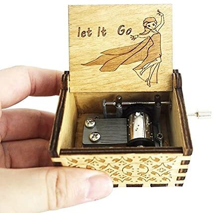 EITHEO Wooden Uniq Carved Hand Crank Let-It-Go Theme Music Box, Child