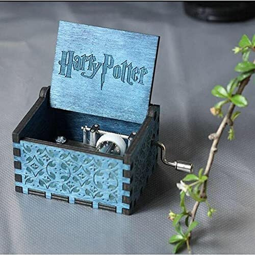 EITHEO Wooden Uniq Carved Hand Crank Hp Blue Theme Music Box, Child