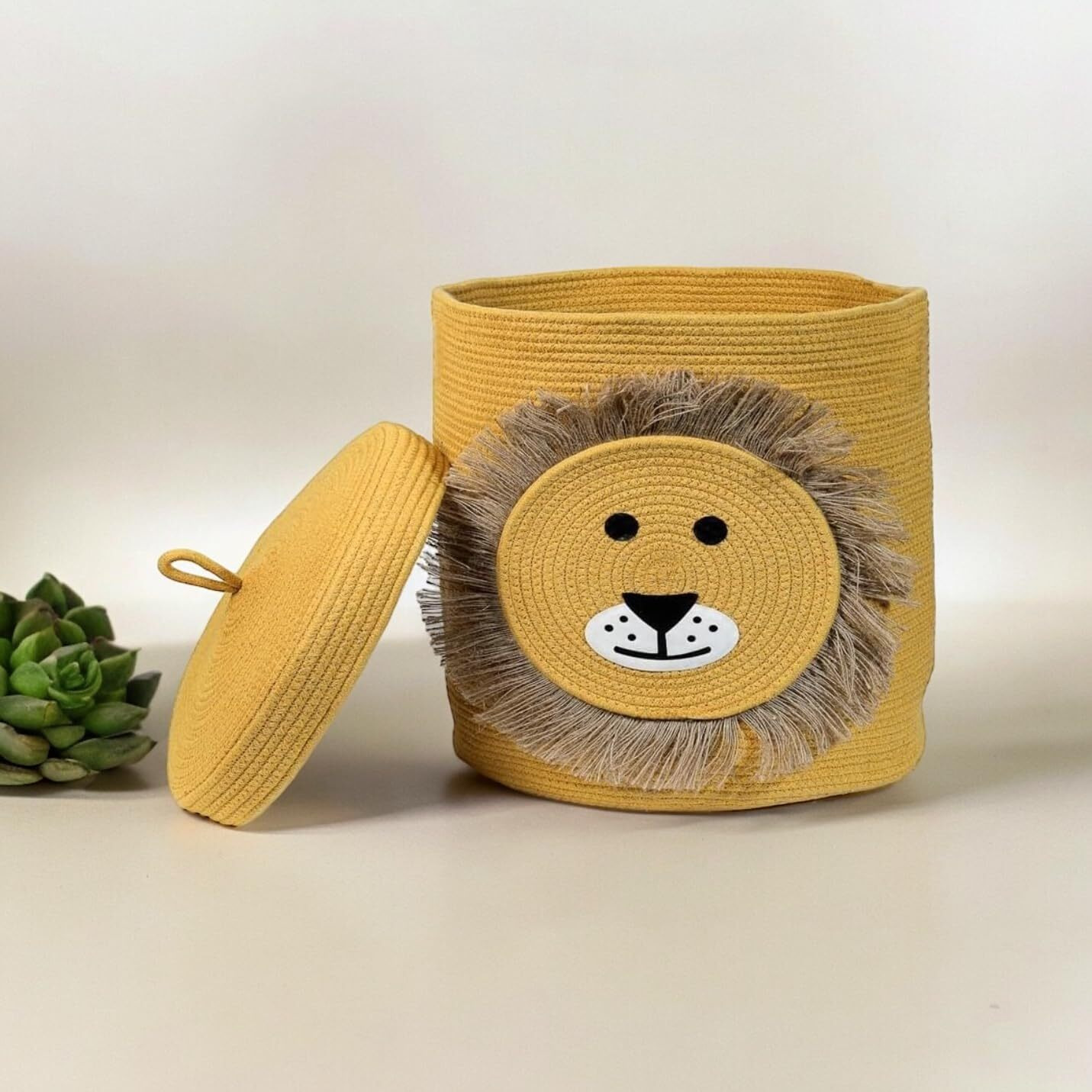 DOLCE CASA Kids Lid Basket With Beautiful Characters - Rope Storage Basket For Baby Diaper, Stuffed Animal Storage Bin Rope Basket For Kids Toy, Baby Laundry Baskets with Lid. (Lion)