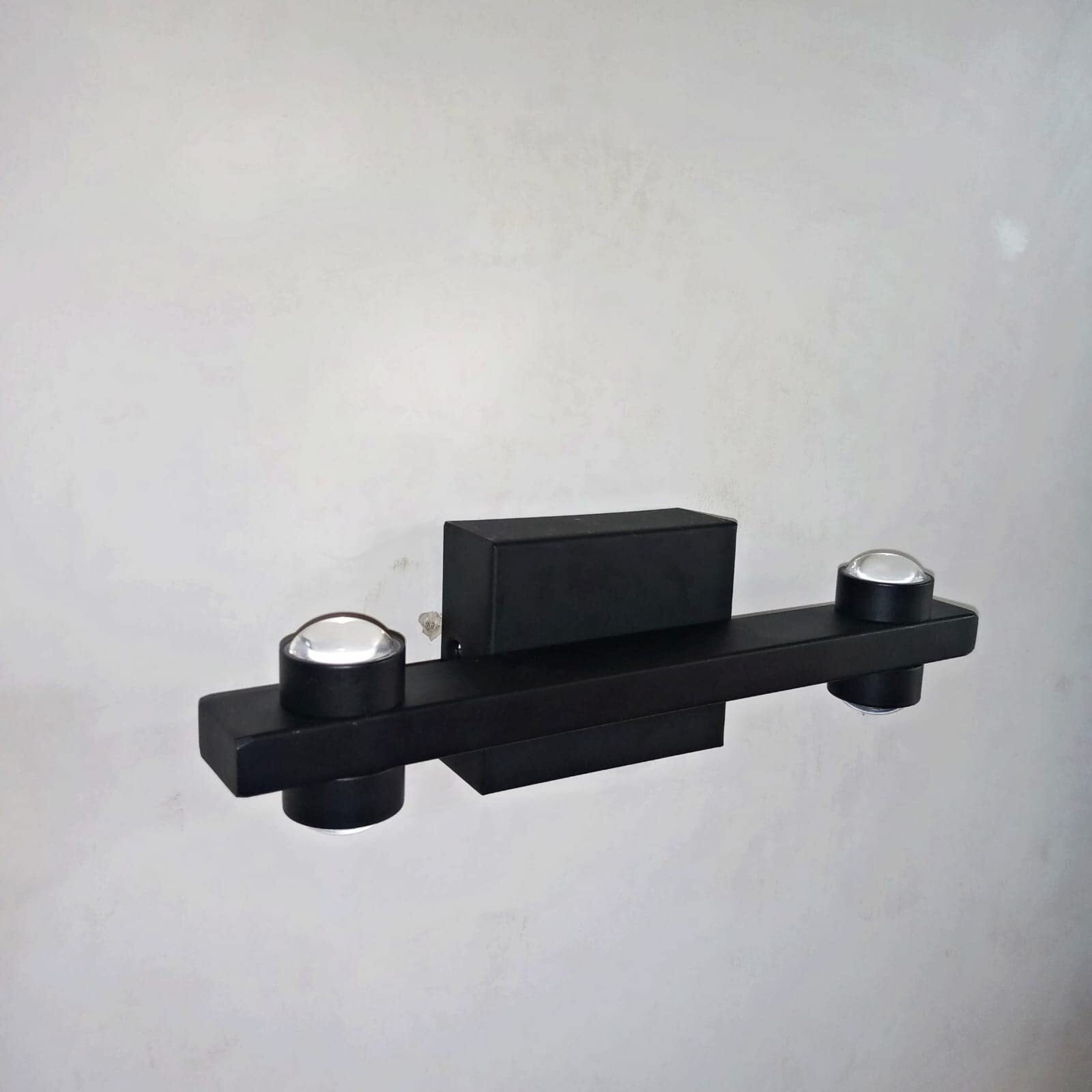 FILLISKA LED Luxurious Aluminium Indoor UP/Down Wall Light Warm White, Shockproof & Rustproof Alluminium Body (2 Up & 2 Down Luxurious Black)