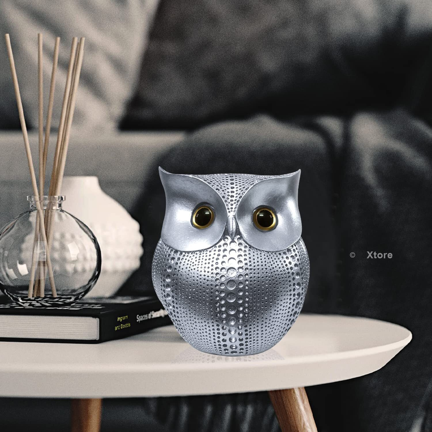 Xtore Modern Classy Lucky Owl Resin Art Figure Showpiece (Silver), 1 Piece