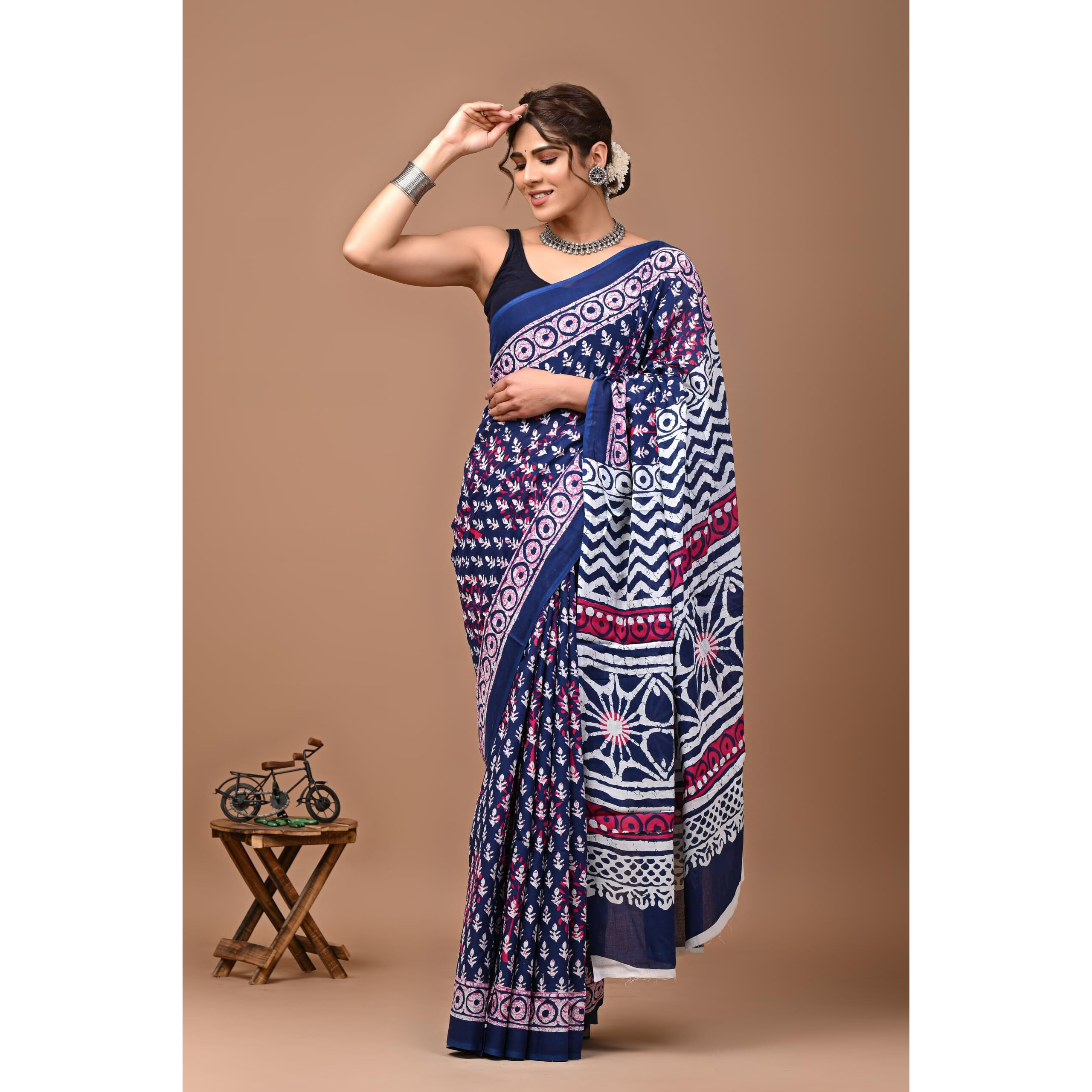 Crafts Moda Pure Cotton Saree for Women Blue Floral Printed with Unstitched Blouse