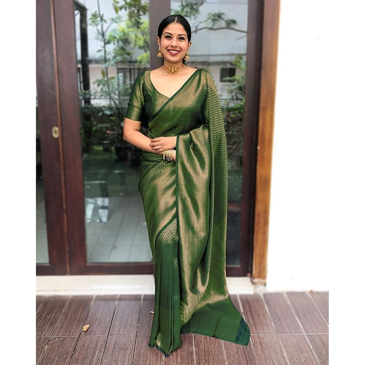 Yashika Womens Art Silk Standard Length Saree (Nistha Green