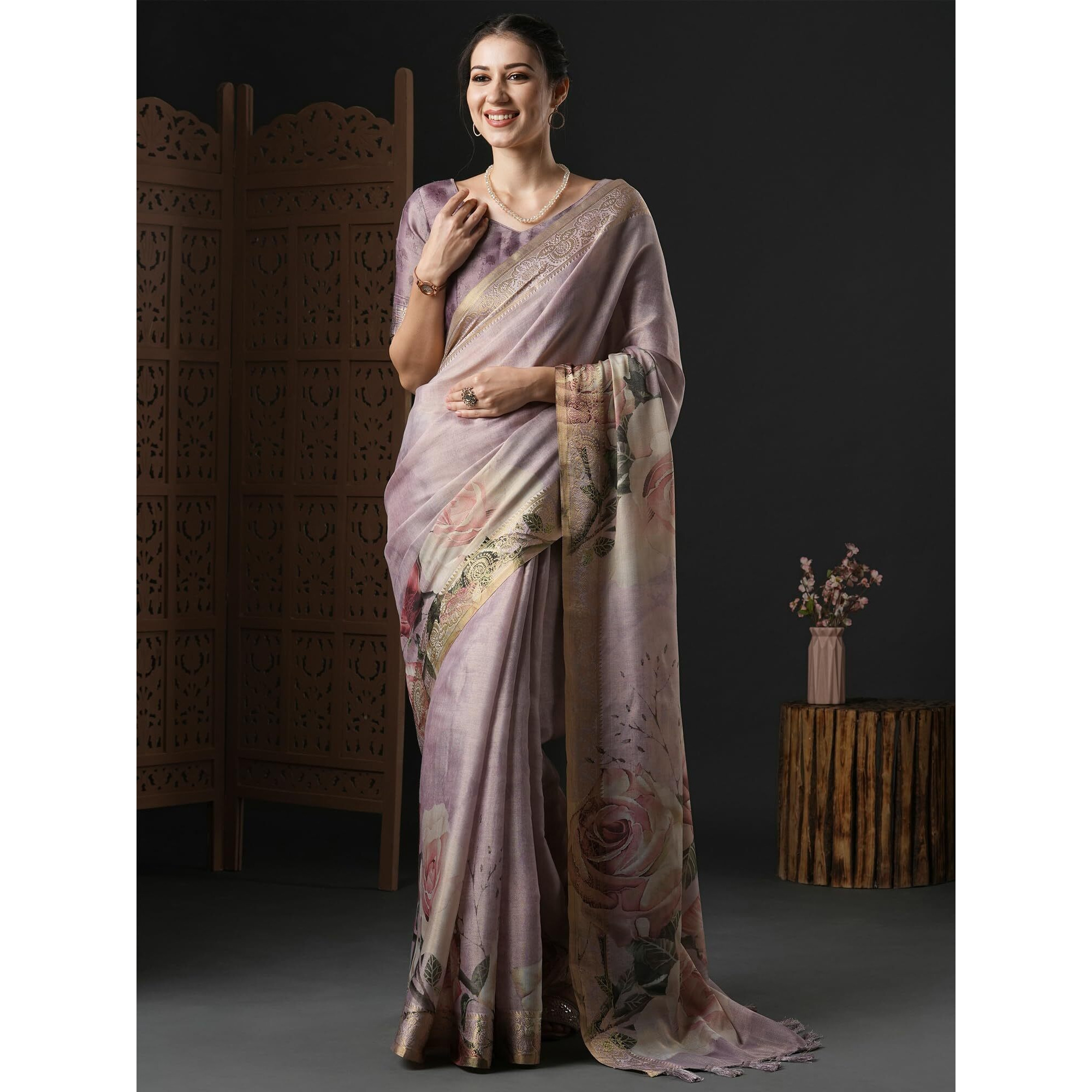 AKHILAM Womens Kanjeevaram Silk Floral Printed Saree With Unstitched Regular Fit Blouse Piece(Lavendar_Bahula104_Su),Multi