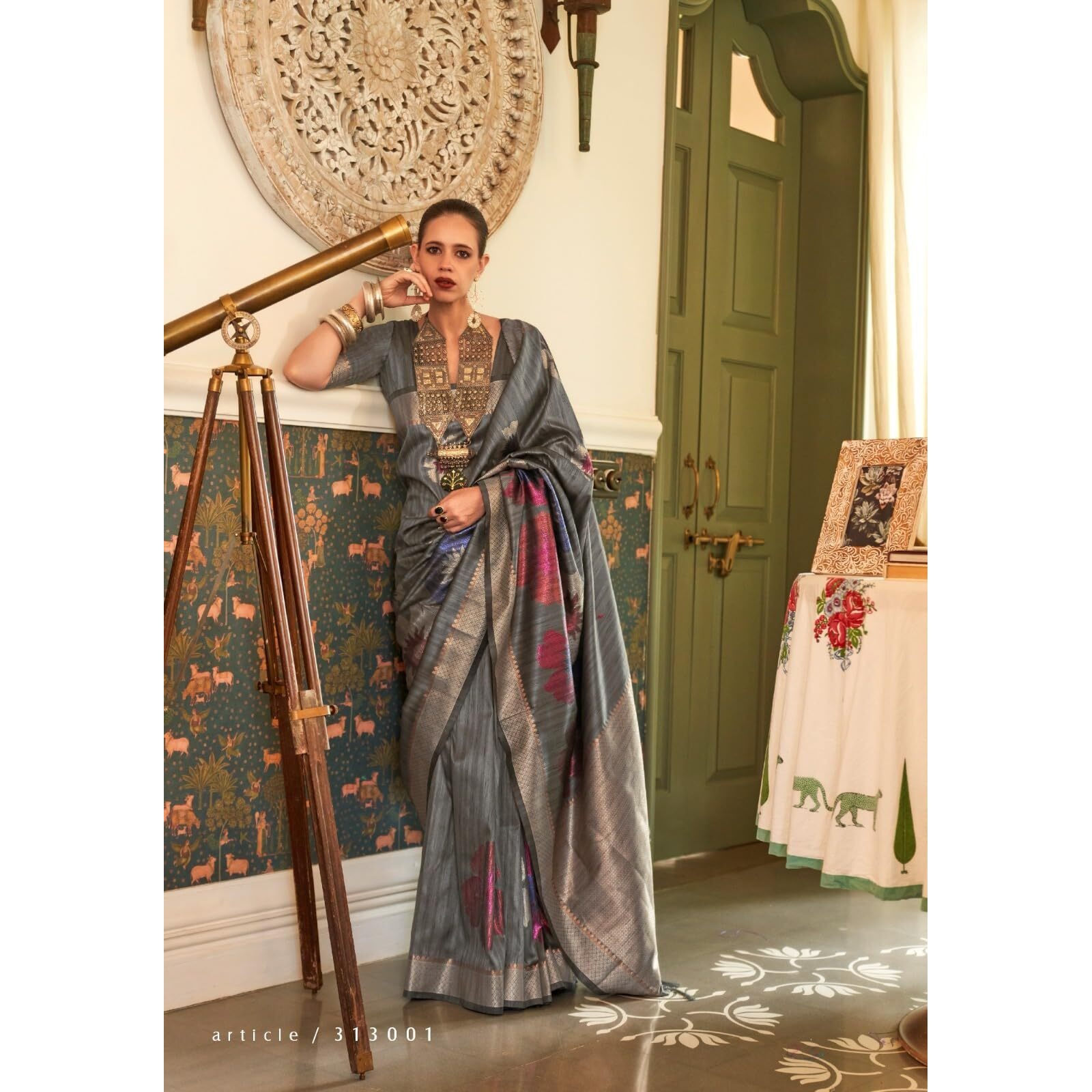 SGF11-Womens Kanjivaram Tussar Silk Saree Golden Zari With Blouse Piece (Grey)