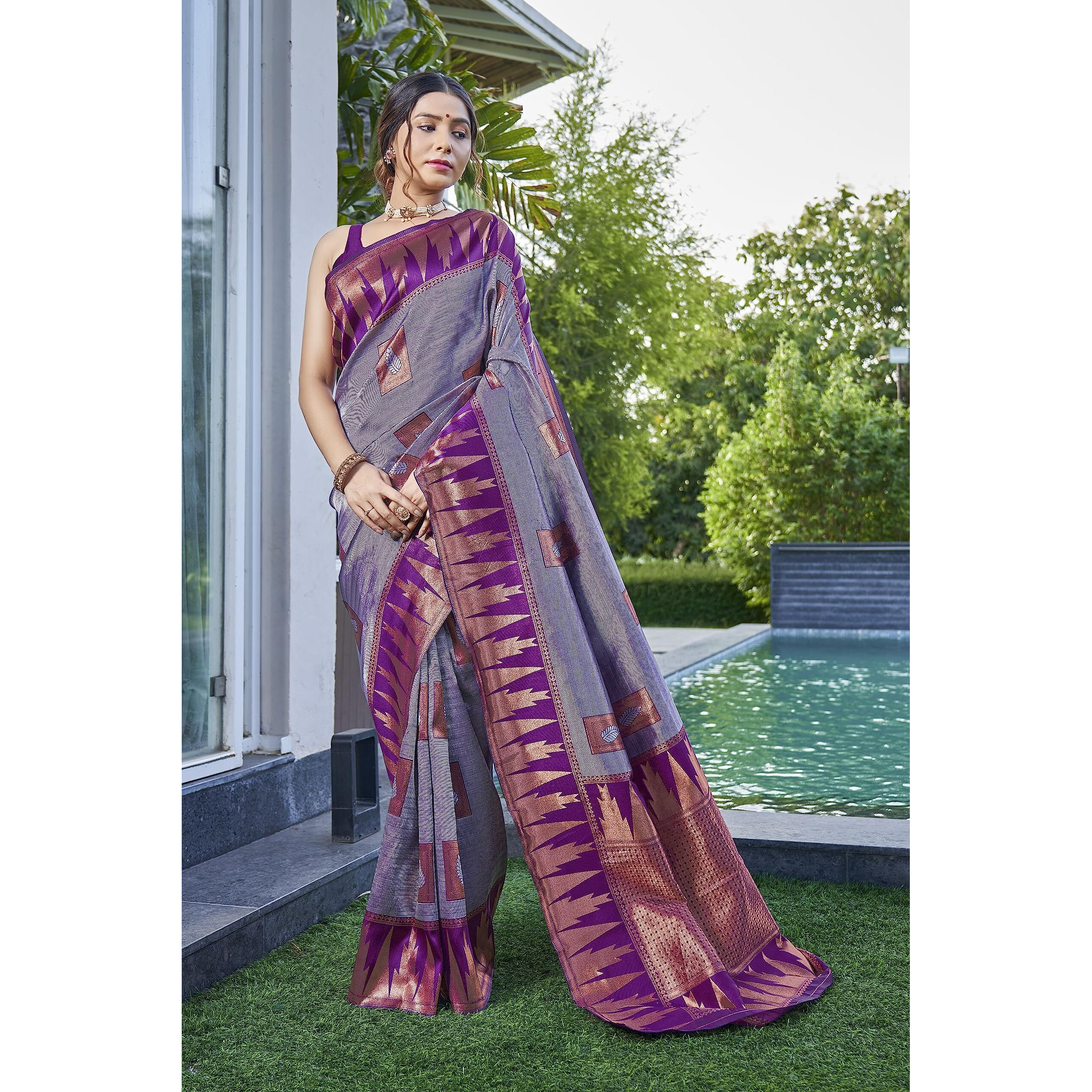 MANOHARI Women Most Trendy Purple Banarasi Silk Woven Design Saree With Blouse Piece_Mn1815