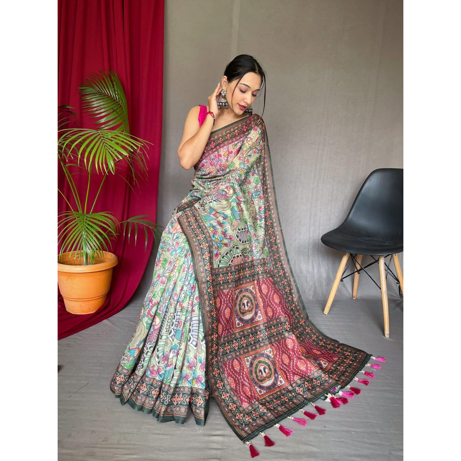 SGF11- Womens Kanjivaram Cotton Kalamkari Printed Saree Pure Golden Zari With Blouse Pieces (Light Green)