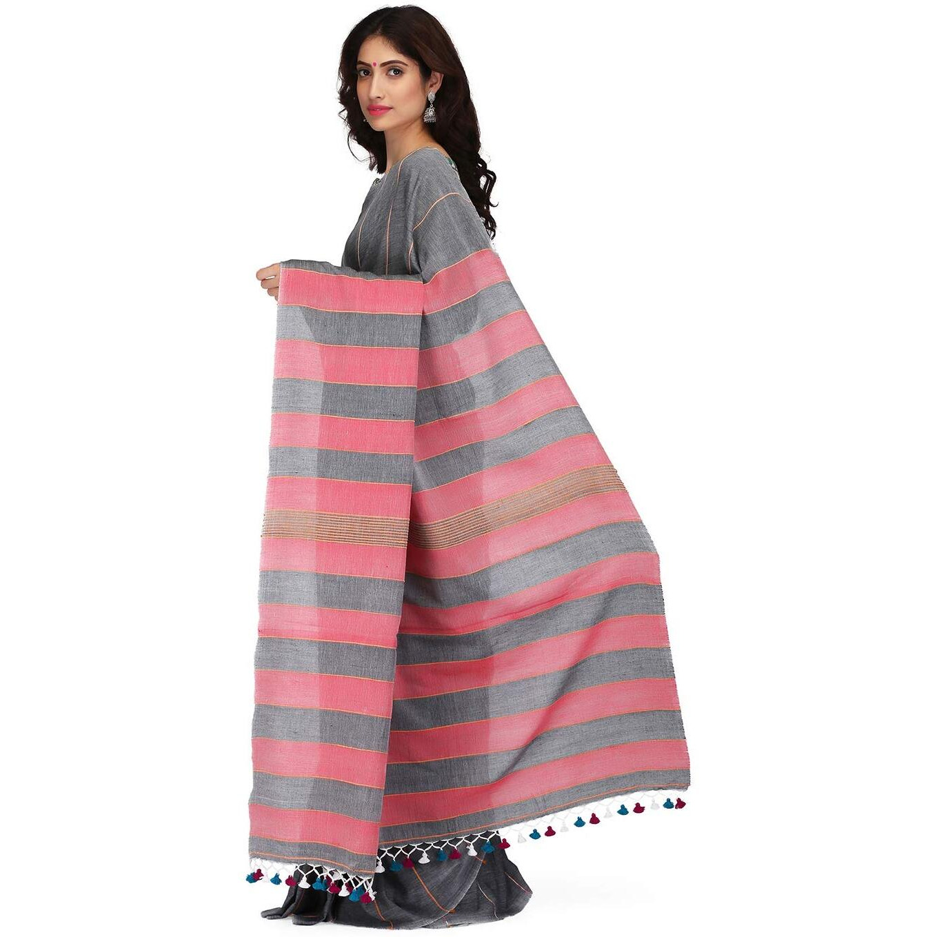 THE WEAVE TRAVELLER Handloom Cotton Khesh Saree With Attached Blouse With Pom Pom Edgings(TWT_KHESH_BLKGRY_151, Grey)