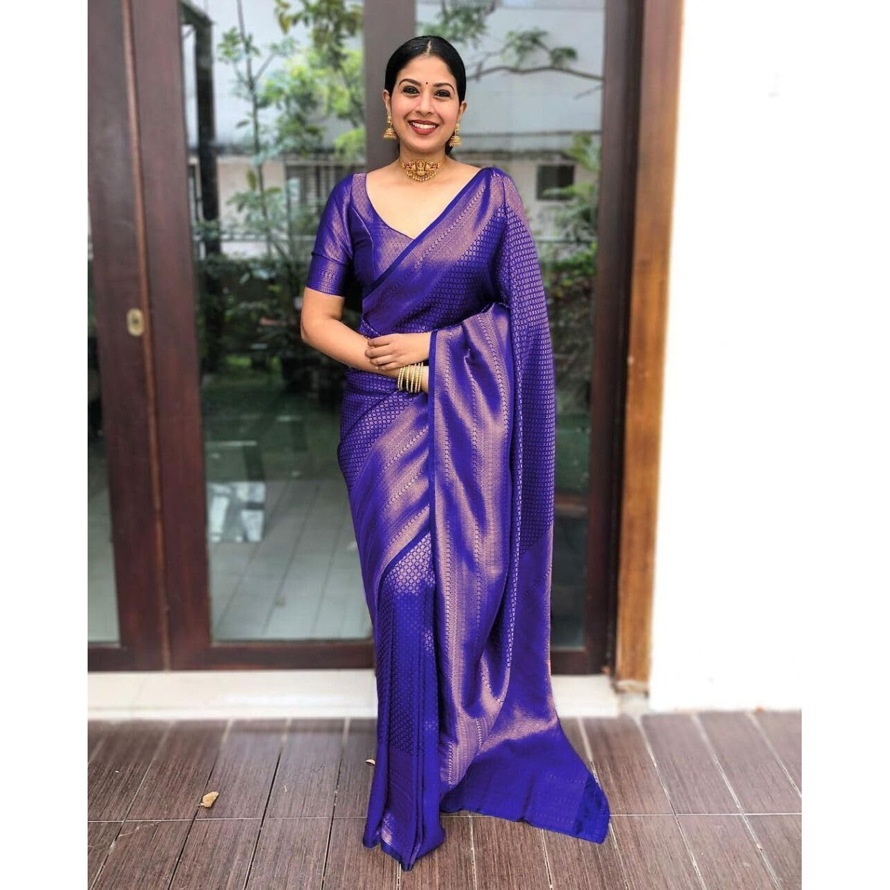 SGF11 Womens Kanjivaram Soft Silk Saree With Blouse Piece (Royal Blue)