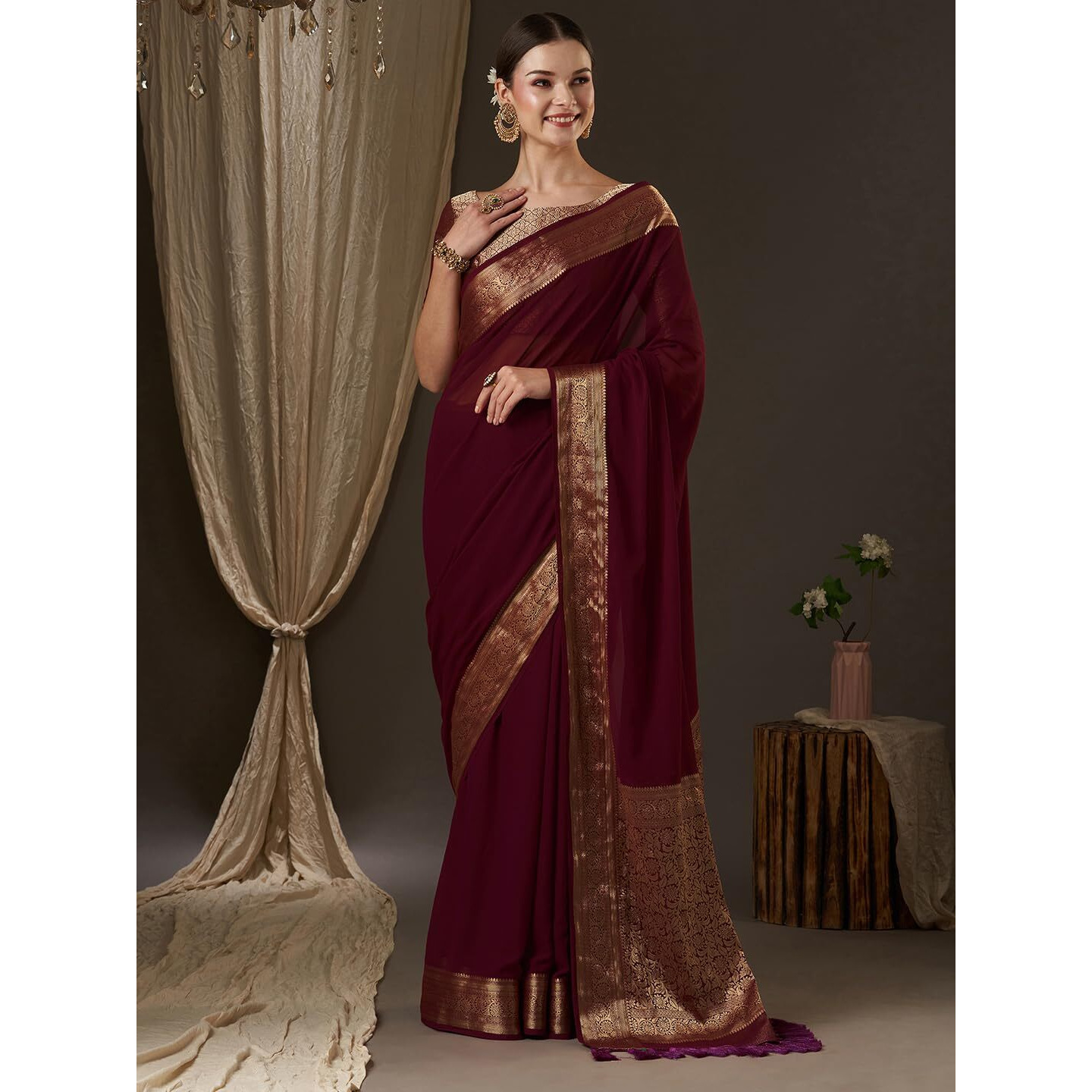 AKHILAM Womens Woven Design Solid Georgette Saree With Unstiched Blouse Piece (Burgundy_ARYA7003_FL)