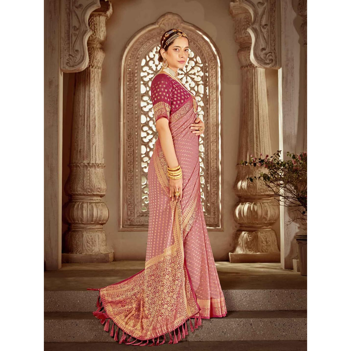 AKHILAM Womens Georgette Patola saree With Unstitched Blouse Piece(Pink_ARYA1001_FL)