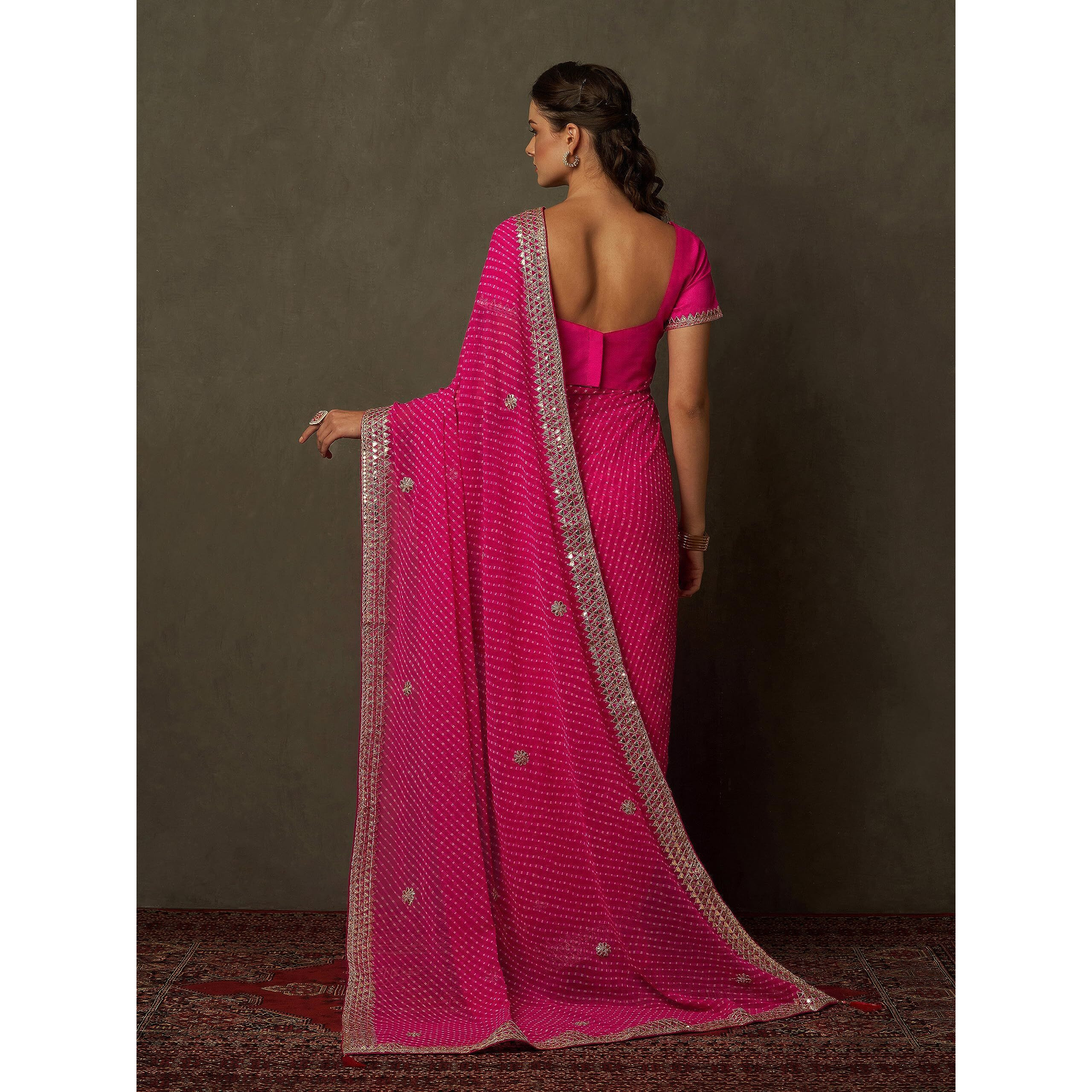AKHILAM Womens Embellished Gota Work Georgette Bandhani Saree With Unstiched Blouse Piece (Barbie Pink_DHNIYA106_DC)