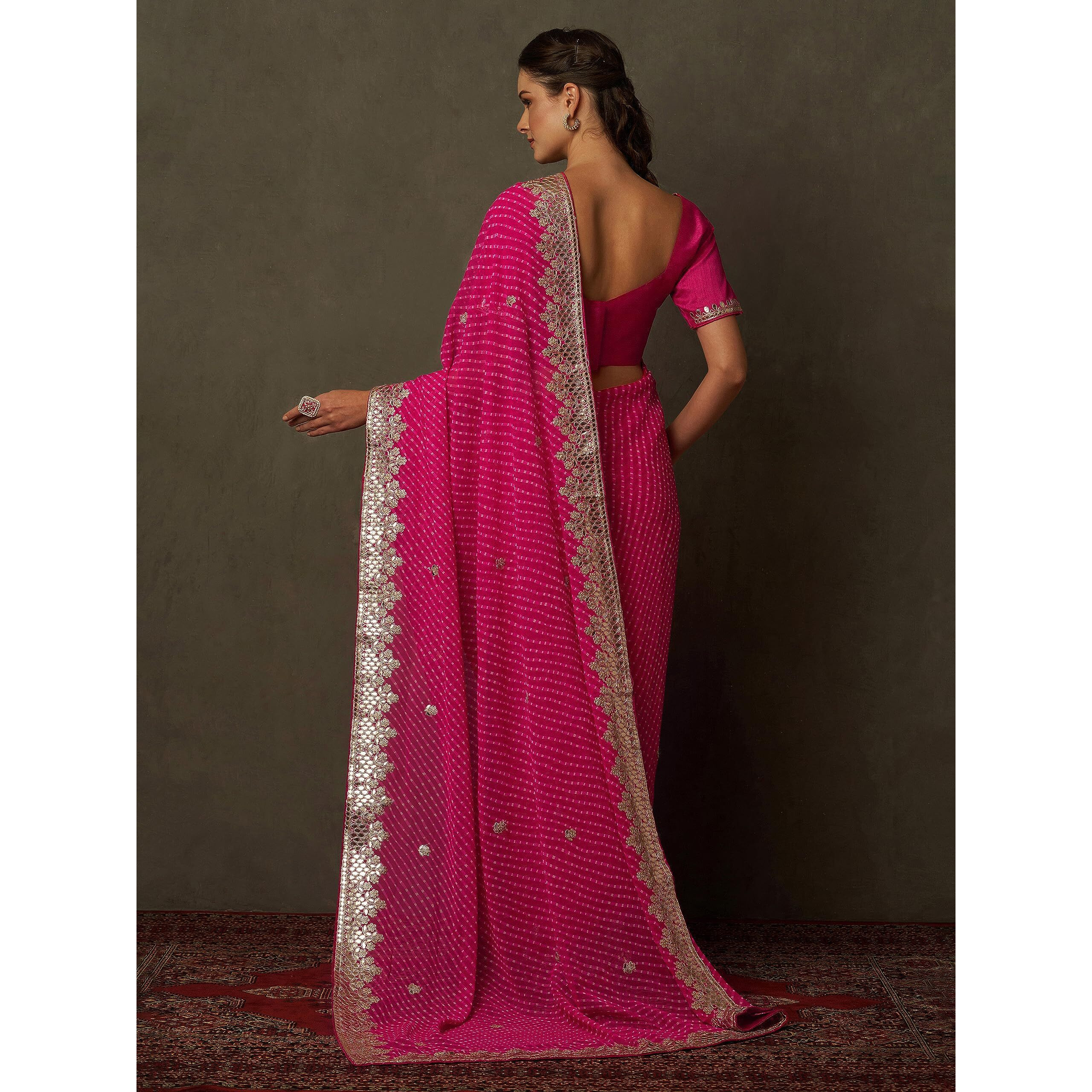 AKHILAM Womens Embellished Gota Work Georgette Bandhani Saree With Unstiched Blouse Piece (Barbie Pink_DHNIYA454_DC)
