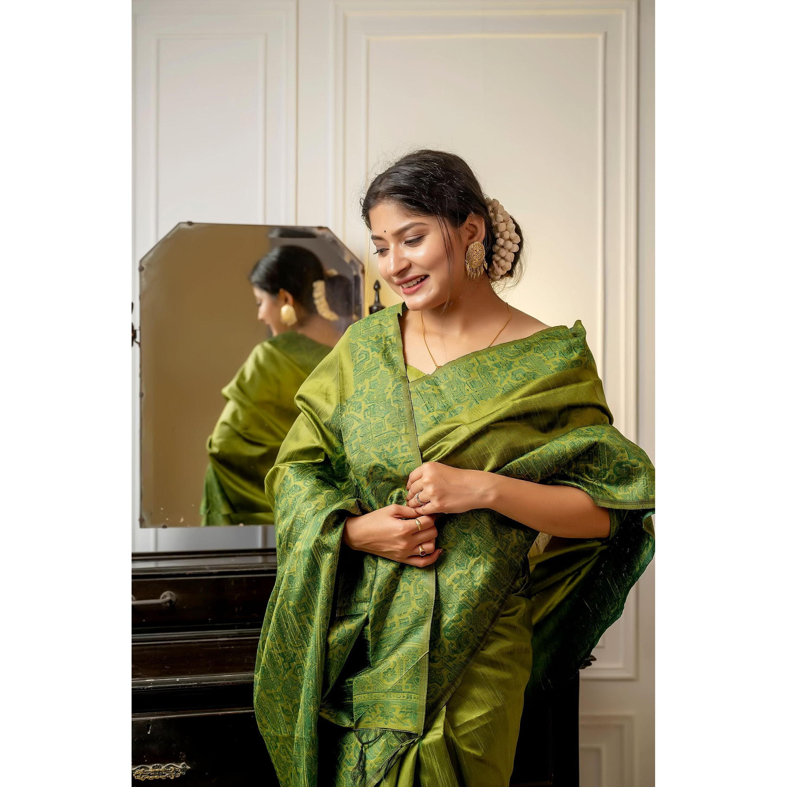 NK Textiles Womens PlainSolid with Kalamkari Woven Border Raw Silk Saree with Tassels (13 COLORS), Mehendi Green