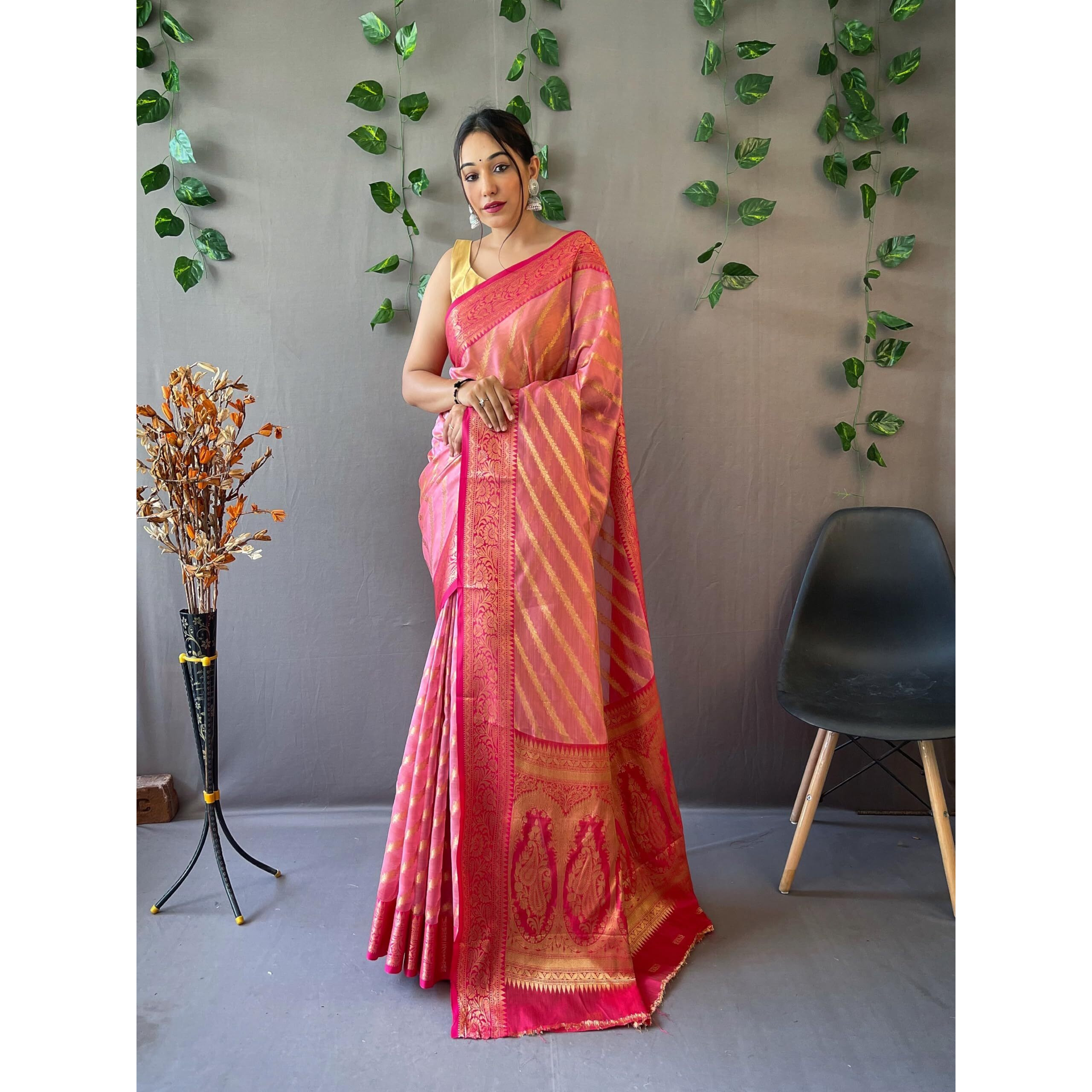 SGF11 Womens Organza Kanjivaram Pure Soft Silk Handloom Saree Pure Golden Zari With Blouse Piece