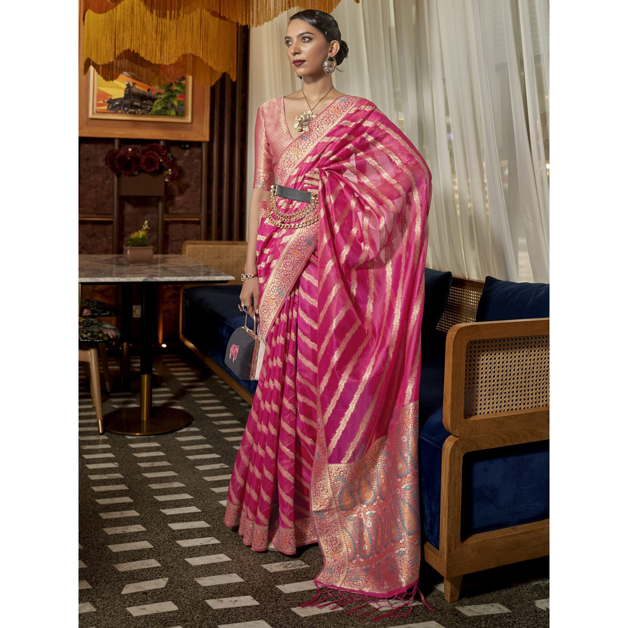 AKHILAM Womens Organza Woven Design Saree With Unstitched Blouse Piece (Pink_KAHANA279006_RJ)