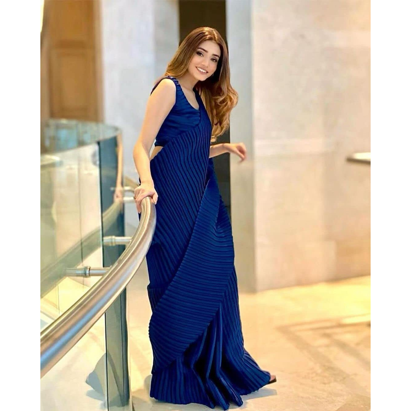 Sidhidata Womens Full Crushed/Pleated Satin Saree With Unstitched Blouse Piece (Navy Blue)