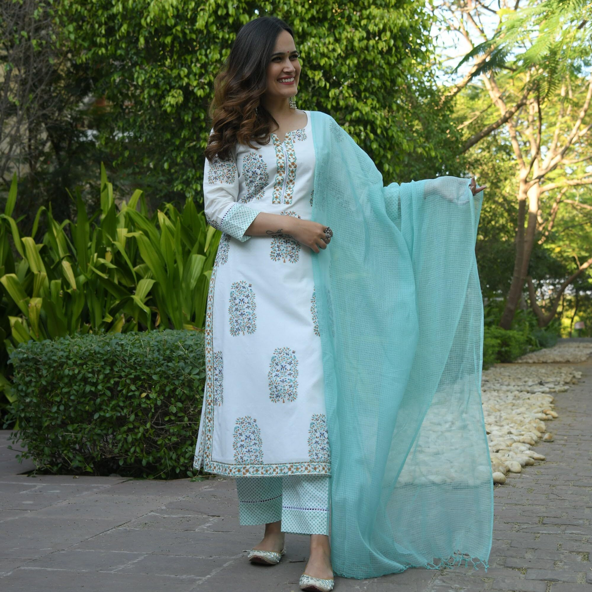 Sidhidata Womens Cotton Blend Printed Straight Kurta Pant Set With Dupatta (KPS Flower Treee Seagreeen_M_Seagreen_Medium)