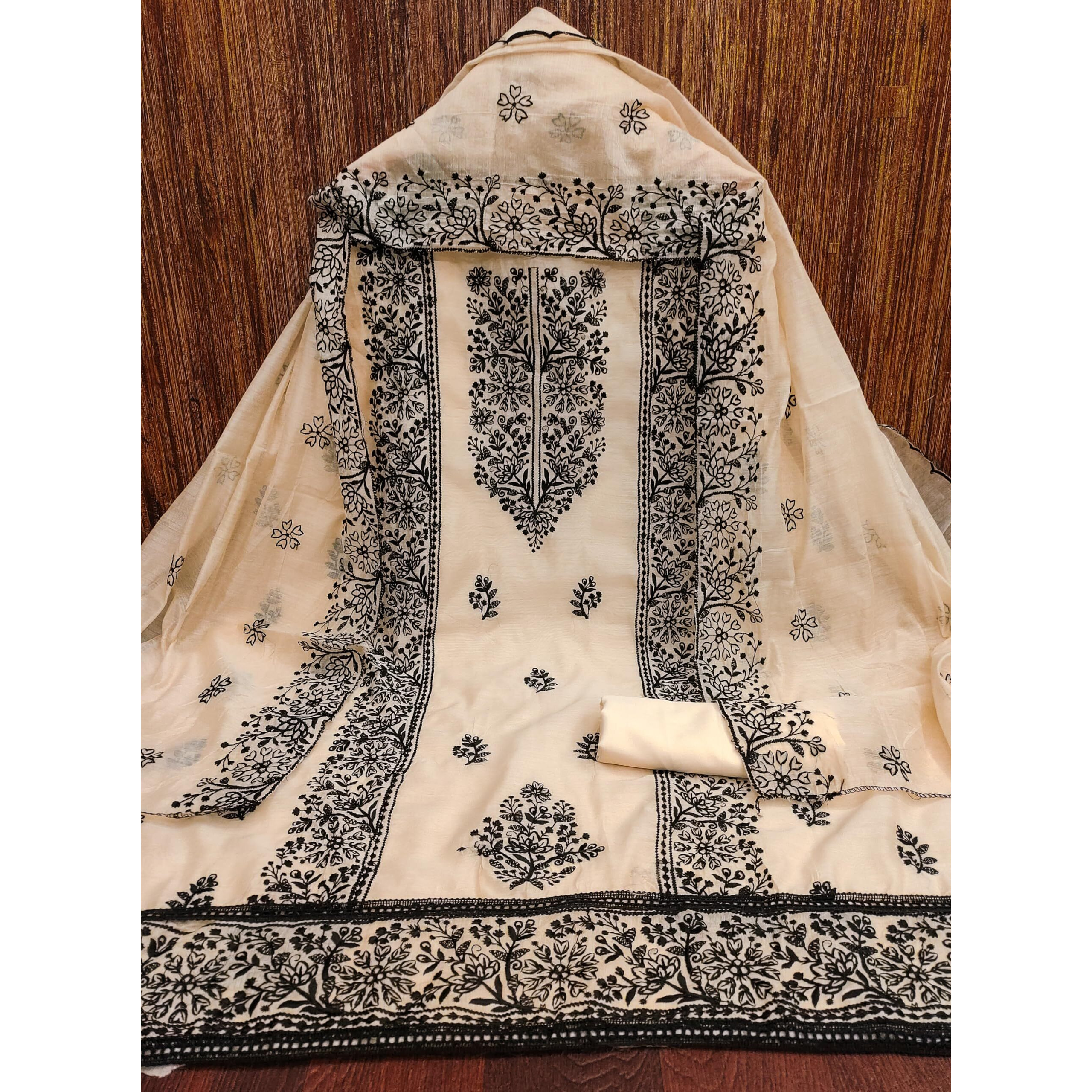 Sidhidata Womens Chanderi Embroidery Work Unstitched Salwar Suit Dress Material With Chanderi Embroidered Dupatta (DM Cobra Cream_Cream_Free Size)