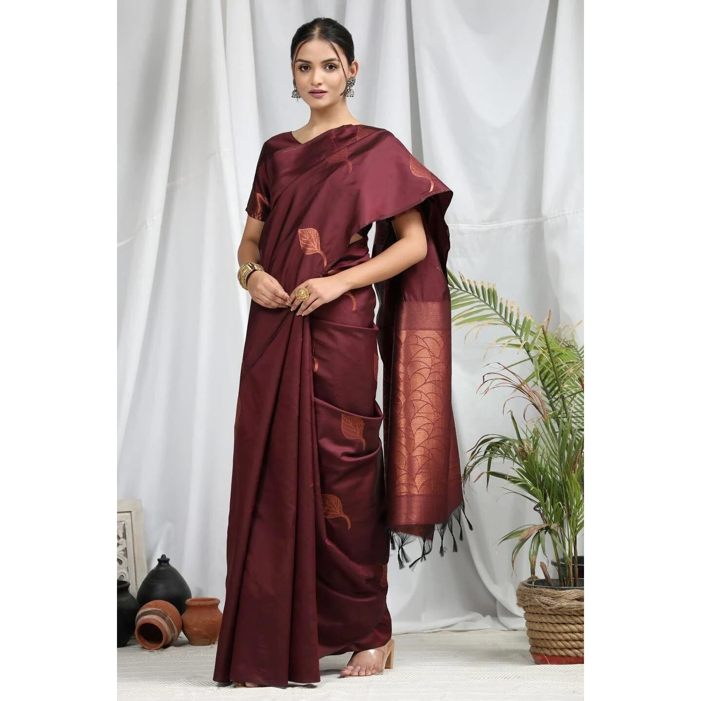 Sidhidata Womens Kanjivaram Banarasi Paithani Jacquard Silk Saree With Unstitched Blouse Piecee (Silk Paan Maroon_Maroon_Free Size)