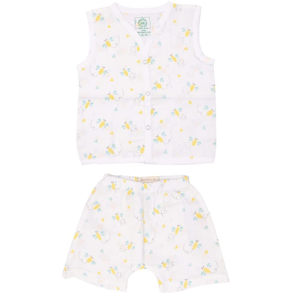 A toddler thing Organic Cotton Muslin Jabla & Shorts | White Jhabla | for Boys & Girls | Comfy Jabala | Sleeveless Vest | Baby Products | Casual Clothing | Shade Buzzing Bee | Size - 6-9 Months
