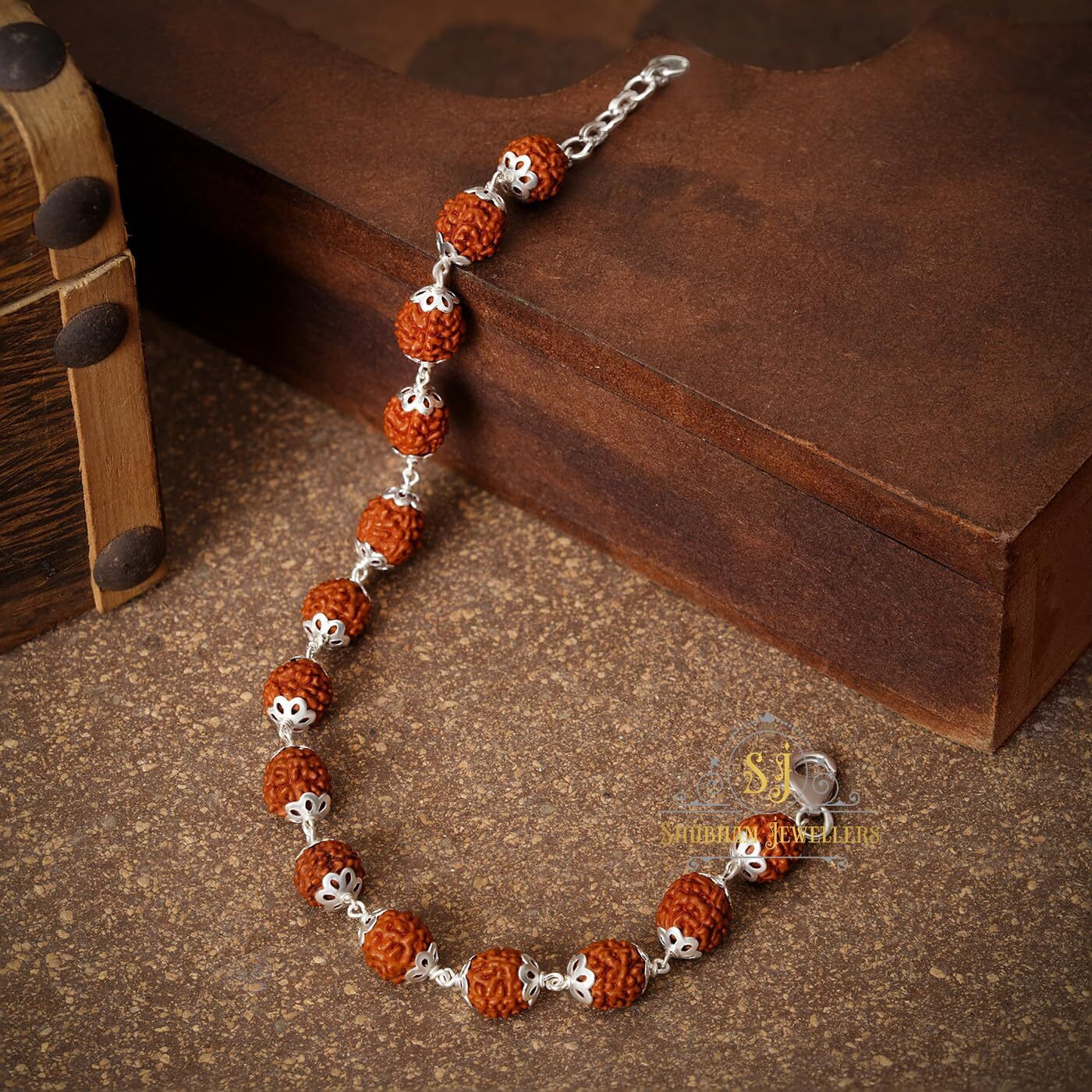 SJ SHUBHAM JEWELLERS 925 Sterling Silver Handmade Dual Wire Stylish Rudraksha Bracelet Silver Rakhi For Men (Brown, 6 Mm Natural Beads Om Silver Para) (5 Mukhi Rudraksha)