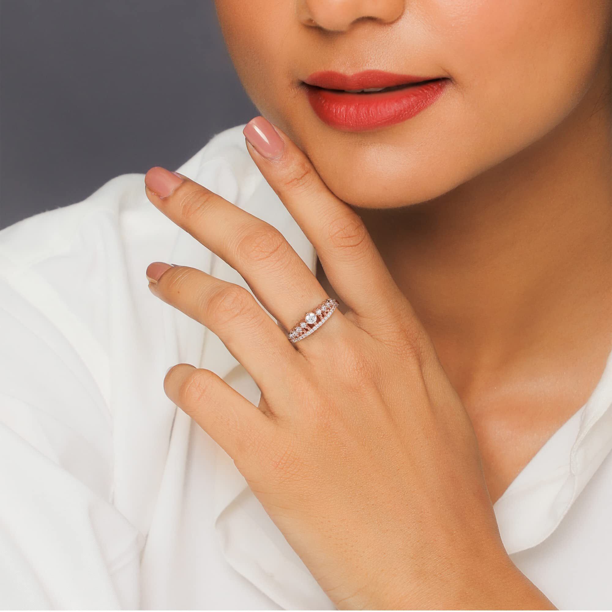 GIVA 925 Silver Rose Gold Queens Crown Ring, Adjustable | Gifts for Girlfriend, Rakhi Rakshabandhan Gift for Sister Bhabhi| With Certificate of Authenticity and 925 Stamp | 6 Month Warranty*