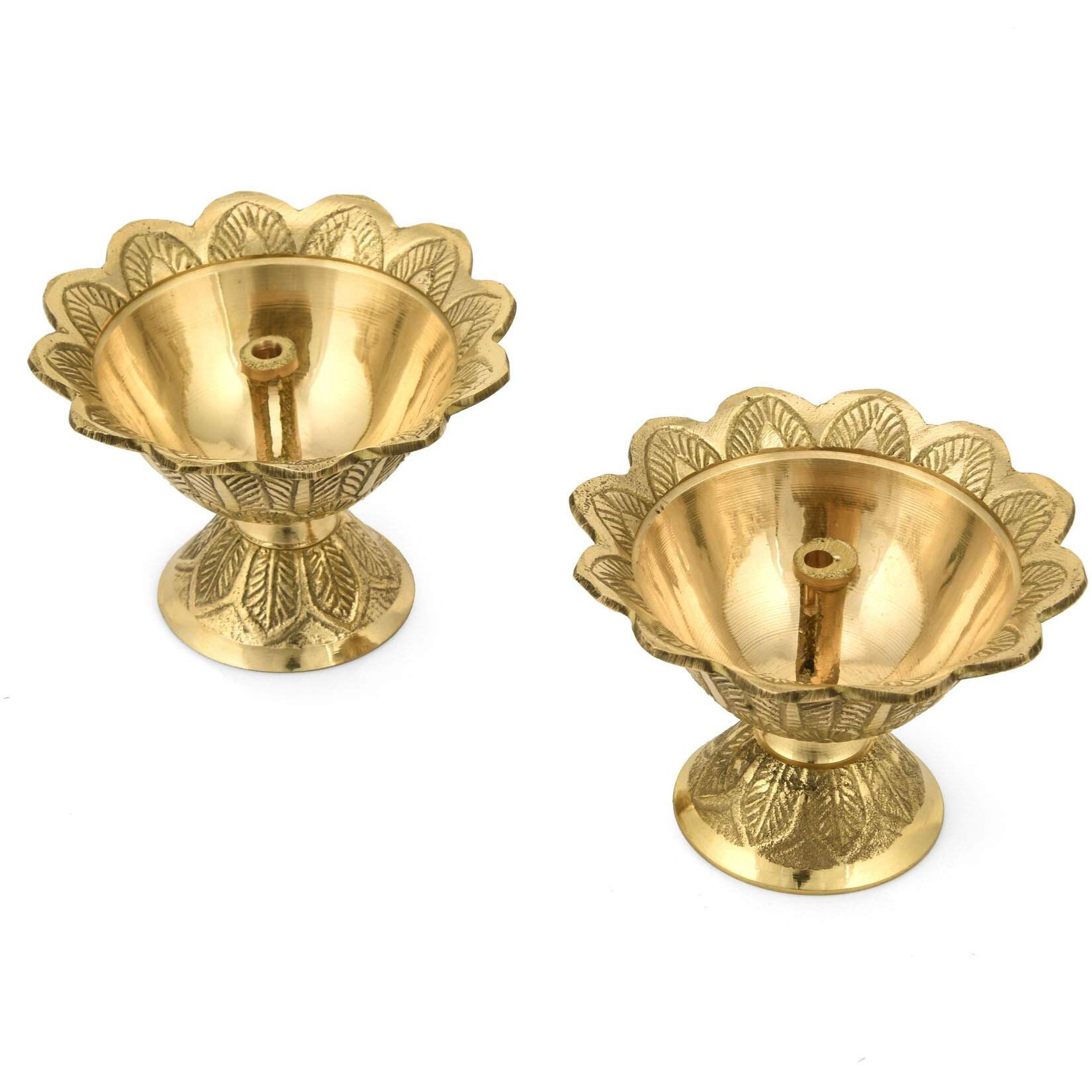 Collectible India Brass Devdas Diya Oil Puja Lamp Engraved Design Dia for Home Office Festival Puja Gifts Decor (1 Pcs)