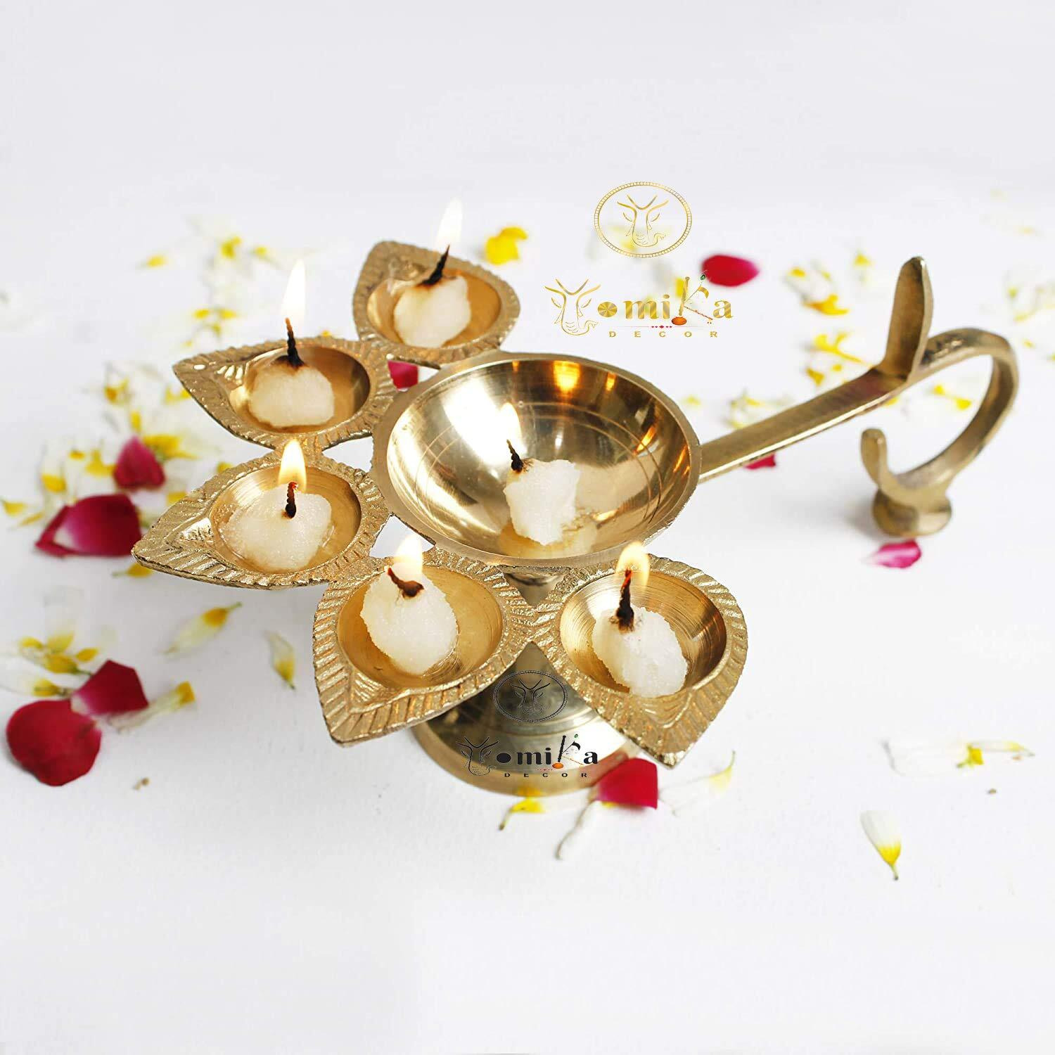 Vyomika Decor Pure Brass Panch Deepak Aarti for Pooja Mandir, Designer Hindu Puja Five Face Jyot Diya Stand for Home, 30 Gram, Pack of 1