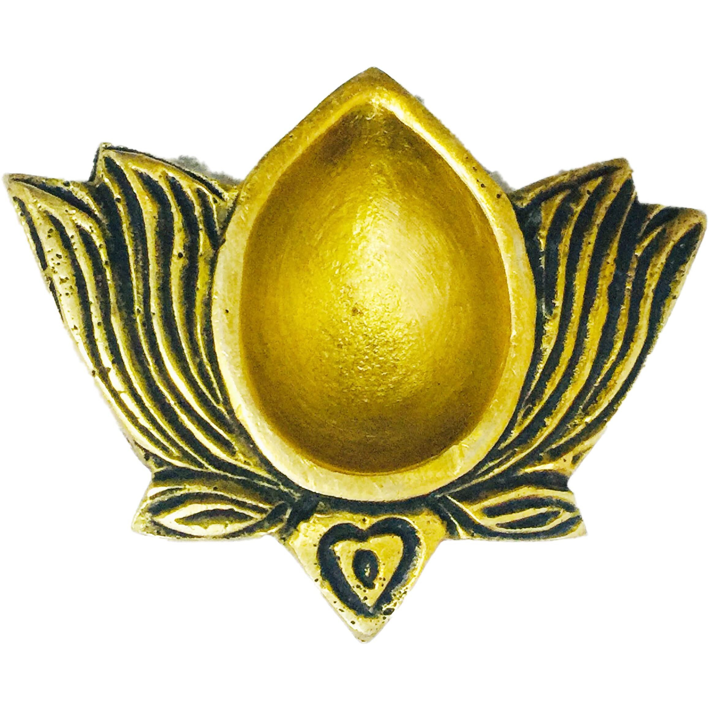 Nivish Brass Lotus Diya for Home Decoration Item Gifting| Lotus Brass Diyas Oil Lamp Pooja Pack of 2