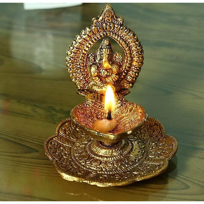 Klassic Antique Metal Ganeshaji Idols Diya Gold Plated for Temple Oil Lamp Home and Office Pooja Room, Diwali Decoration 5 batti Diya | ( Pack of 1, Golden )