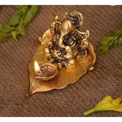 Klassic Antique Metal Ganeshaji Idol Diya Golden Patta Gold Plated for Temple Oil Lamp Home and Office, Diwali Decoration | ( Pack of 1, Golden )