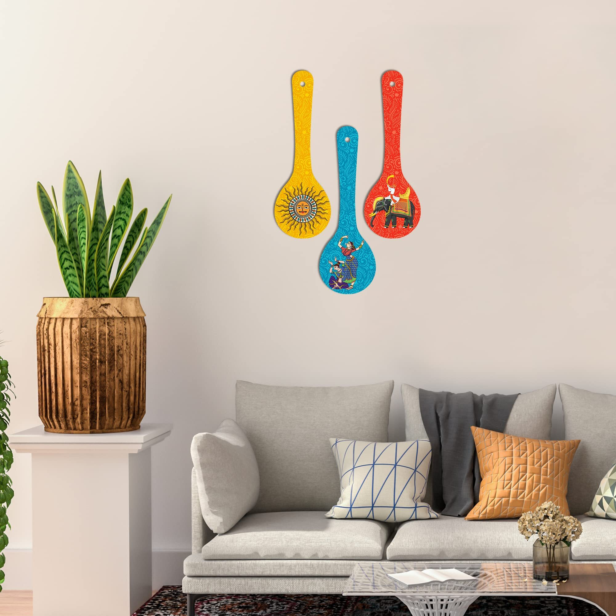 Artvibes Madhubani Art Wooden Wall Hanger for Home | Office | Living Room | Gift | Modern Decoration Items | Kitchen Wall Decor | Home Decor Hanging Items (WH_5010N), Set of 3 (Multi 22)