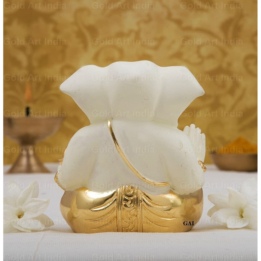 Gold Art India Gold Plated Ceramic Appu Ganesh Idol for Car Dashboard Small Ganesha Murti Ganpati Idol for Home Decor Puja Lord Ganesh Statue Gift for Office Desk Puja Room Figurine 6X4 Cm