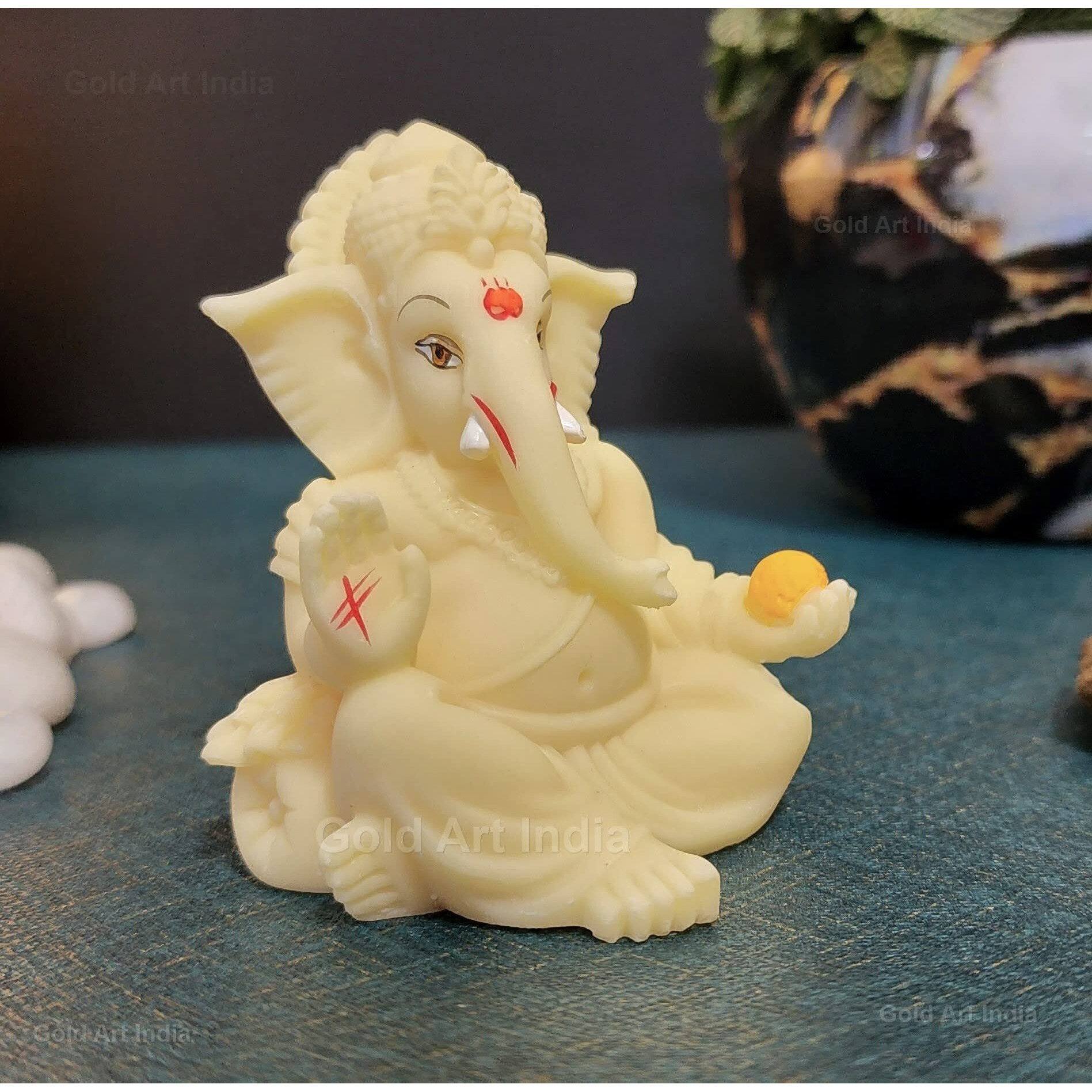 Gold Art India Gaddi Ganesha Premium polyresin Lord Ganesha for Car Dashboard Ganesha Ganpati Idol God of Success and Luck