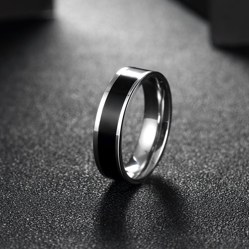 Yellow Chimes Black & Silver Rings For Men | Pack of 1 Stainless Steel Band Ring | Dual Toned Design Black & Silver Finger Ring for Boys | Ideal Gift For Men and Boys
