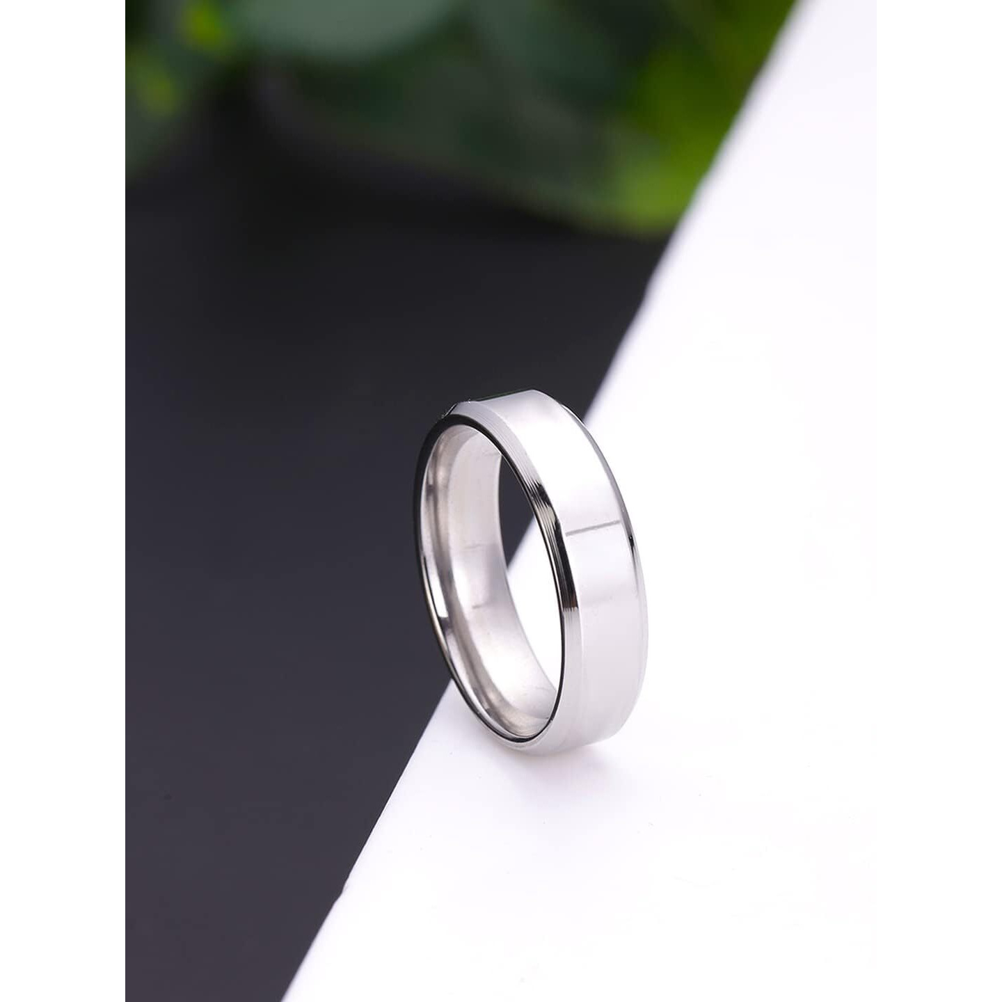 Yellow Chimes Silver Toned Ring For Men | Pack of 1 Stainless Steel Band Ring | Silver Finger Ring for Boys | Ideal Gift For Men and Boys