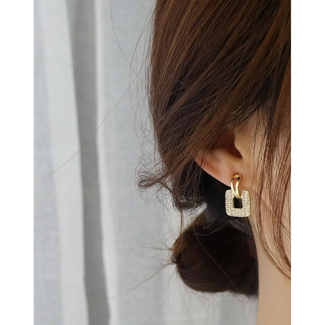 ANNACREATIONS Korean Fashion Style Gold Plated Pearl Stud Earrings For Women & Girls (Set of 1)
